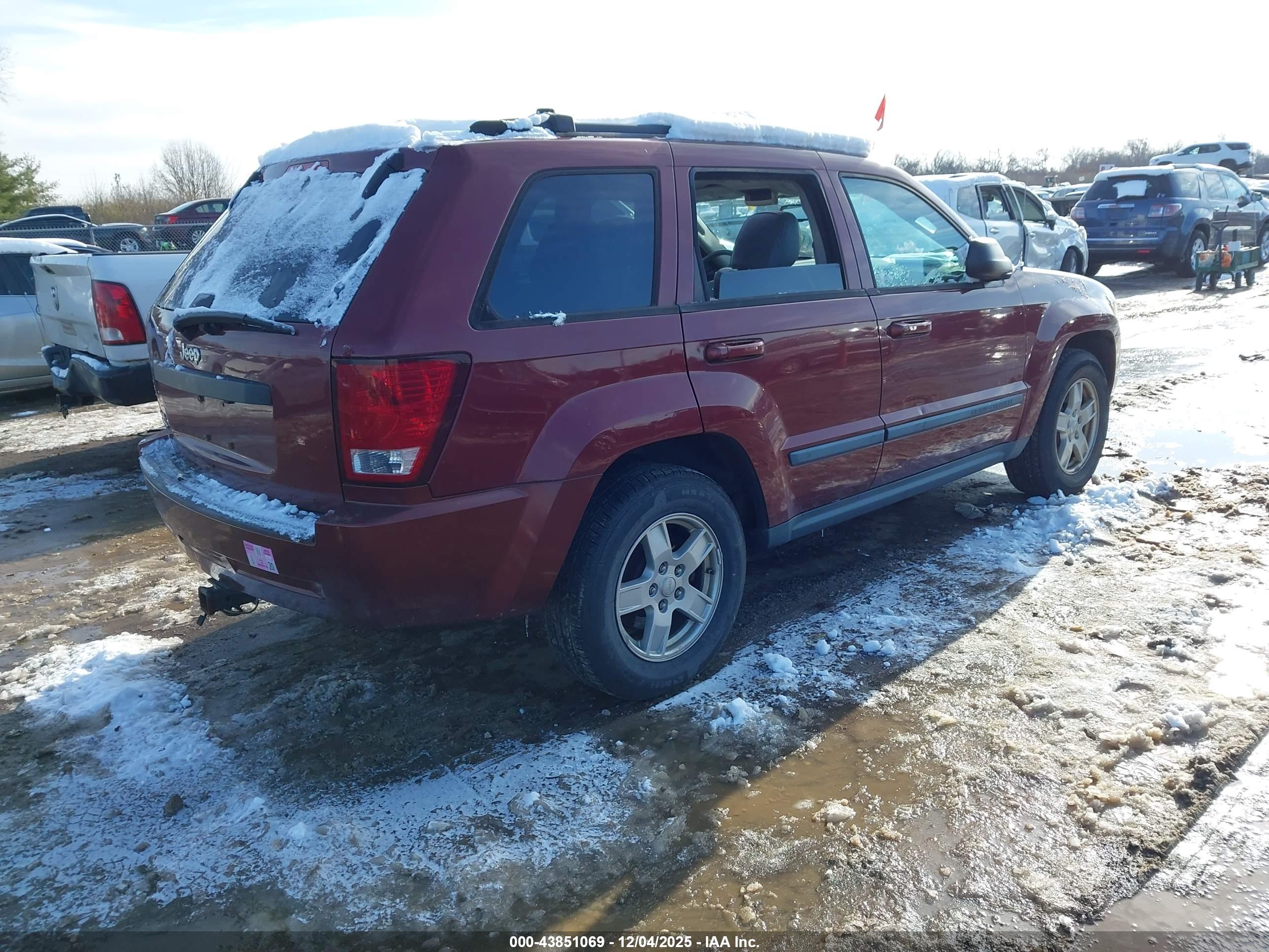 JEEP GRAND image 4