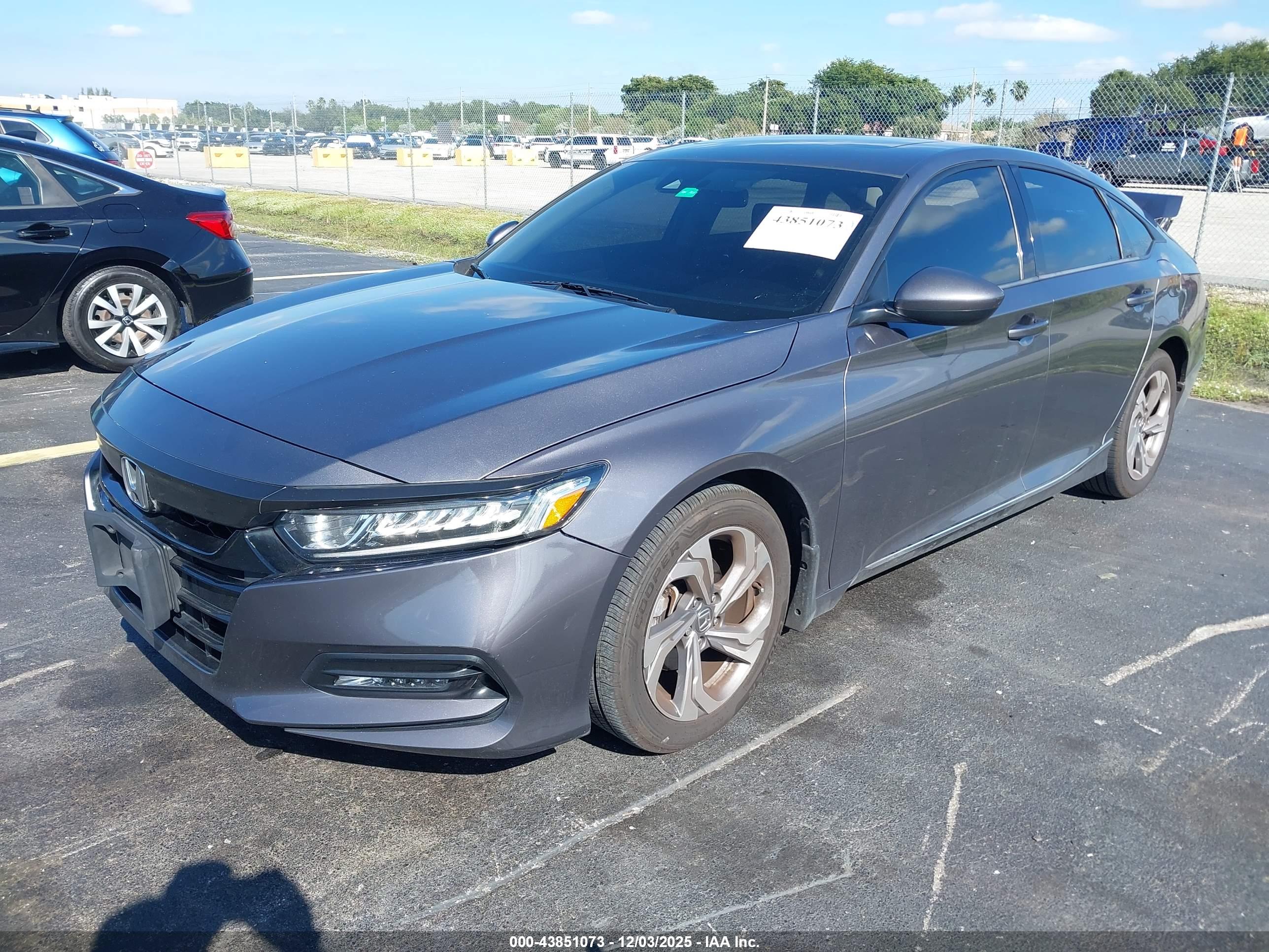 HONDA ACCORD image 2