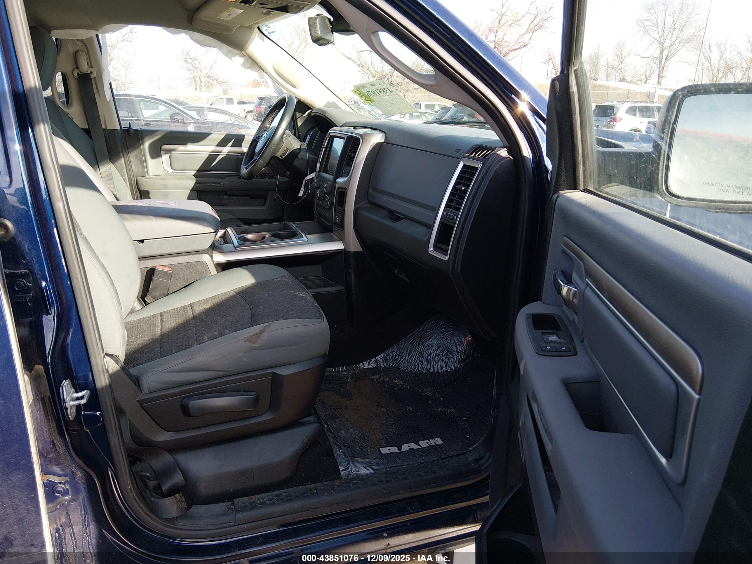 RAM 1500 image 5