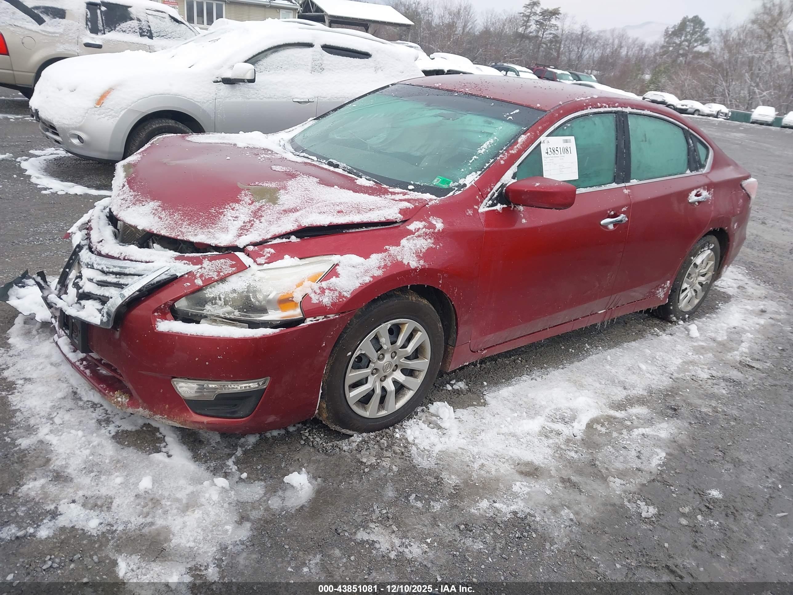 NISSAN ALTIMA image 2