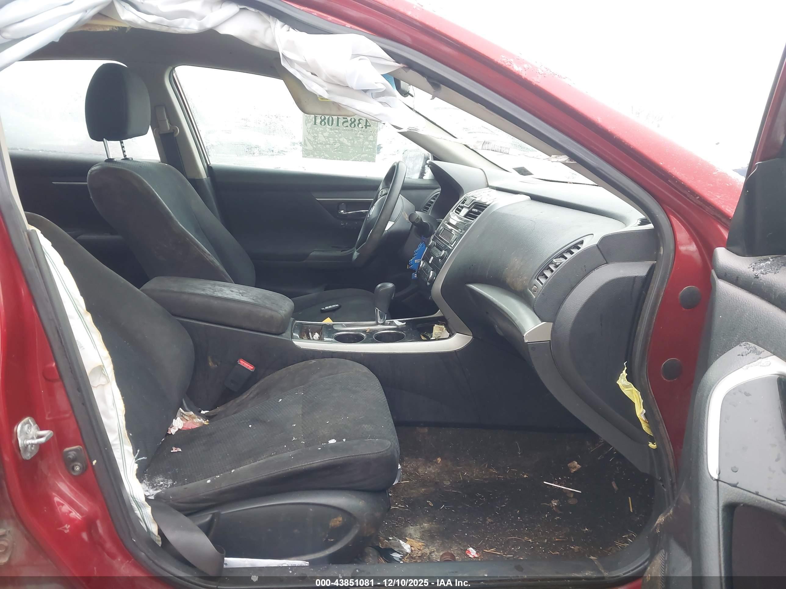 NISSAN ALTIMA image 5