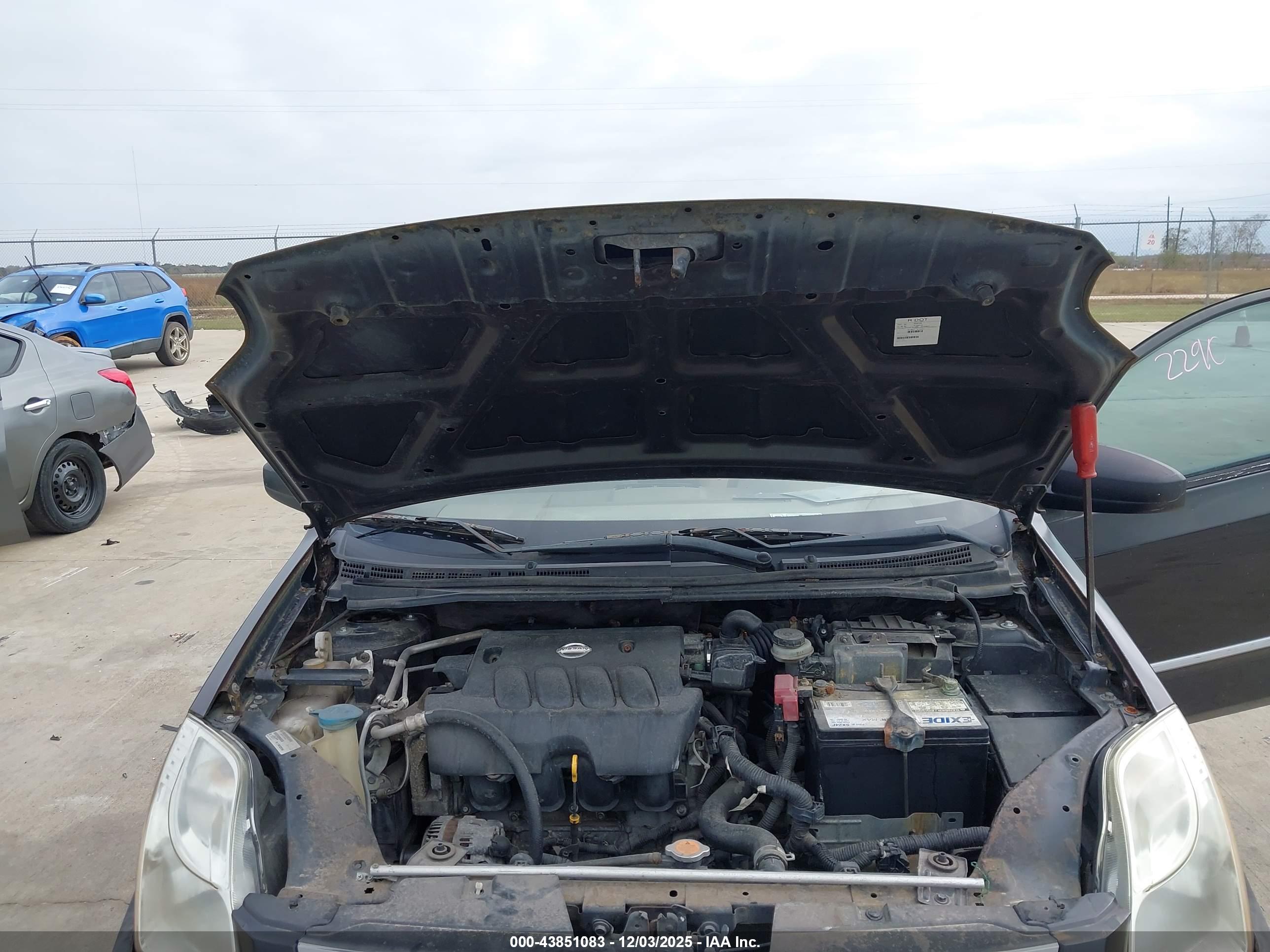 NISSAN SENTRA image 10