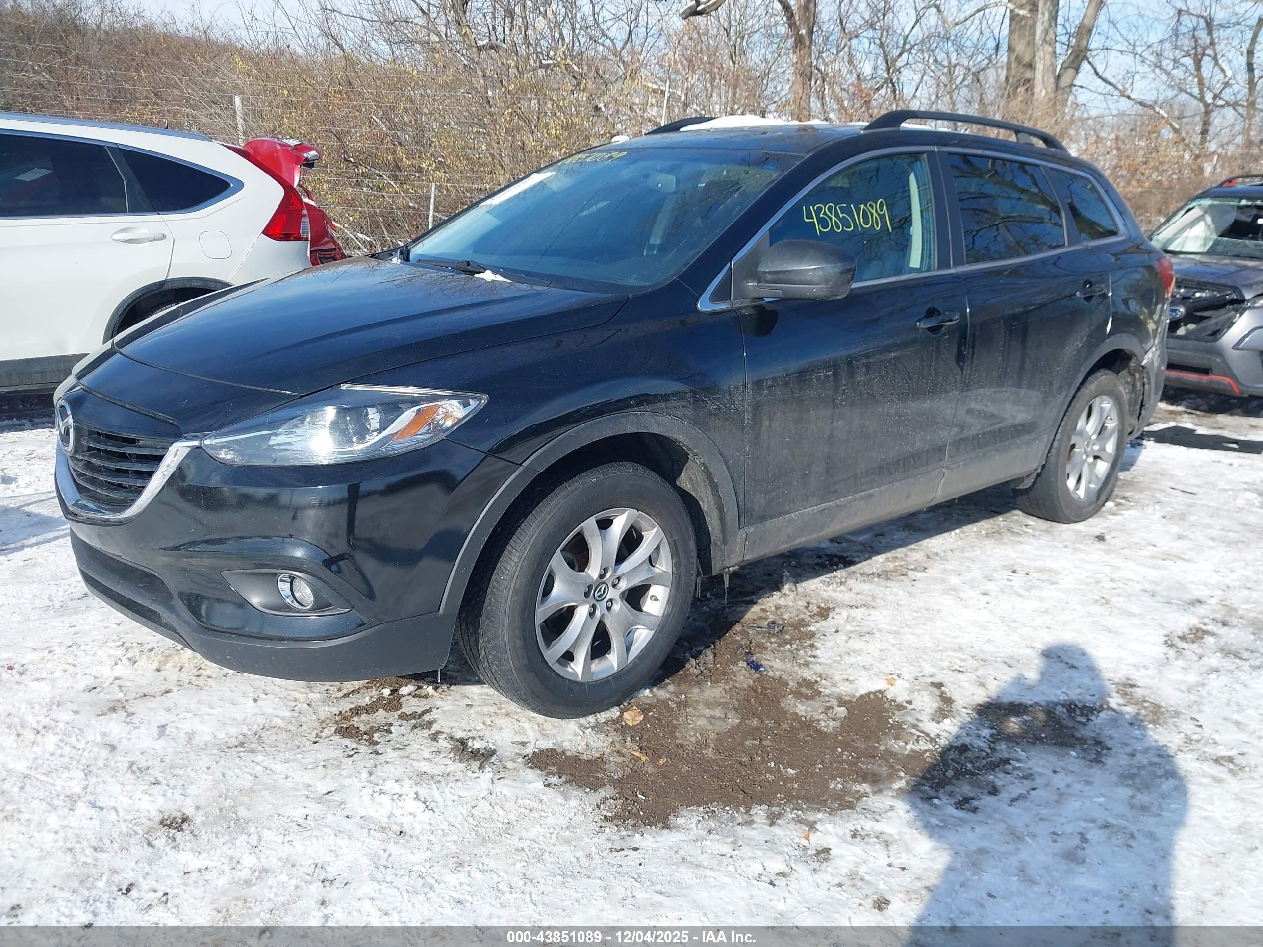 MAZDA CX-9 image 2