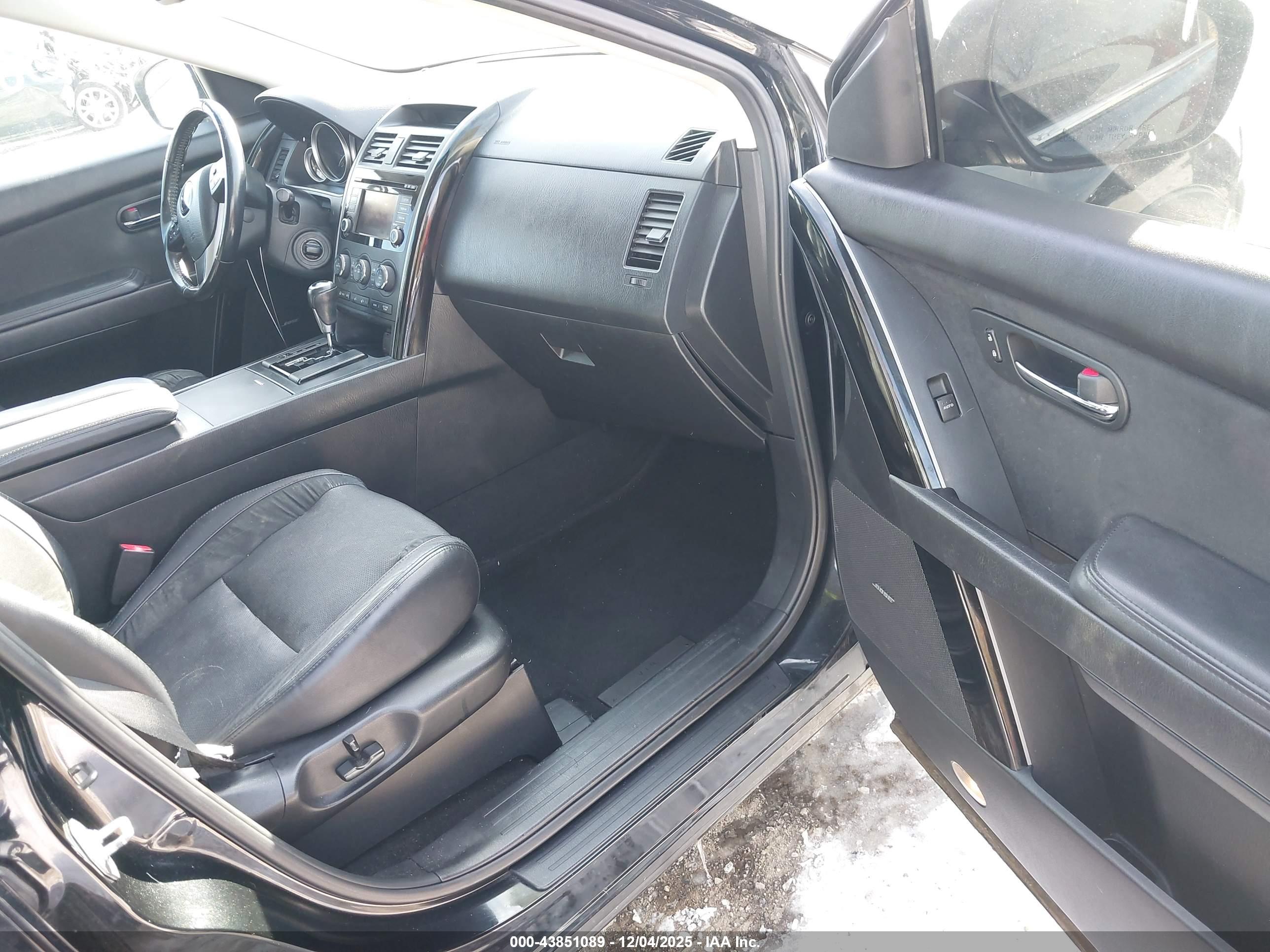 MAZDA CX-9 image 5