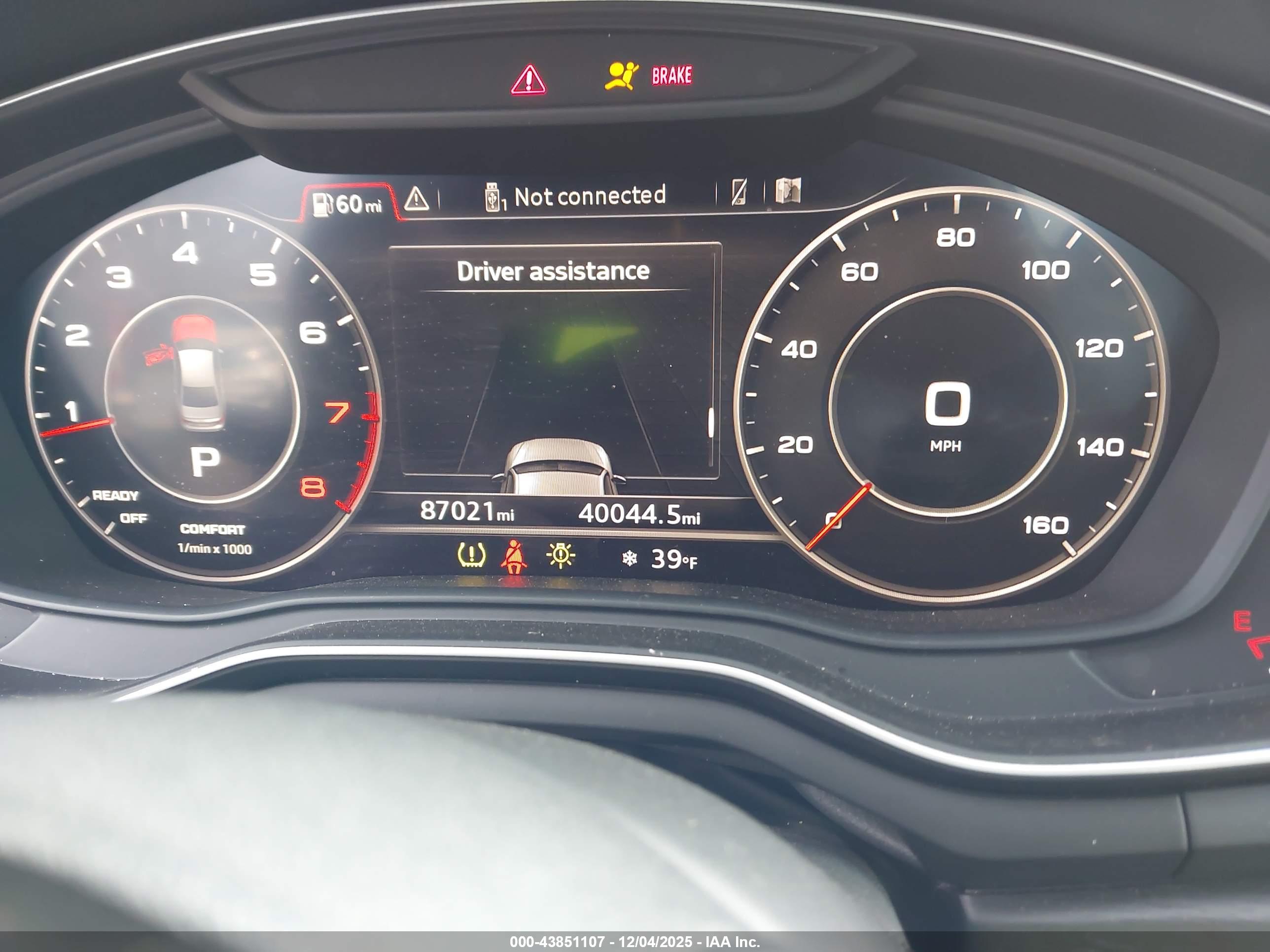 AUDI A4 image 7