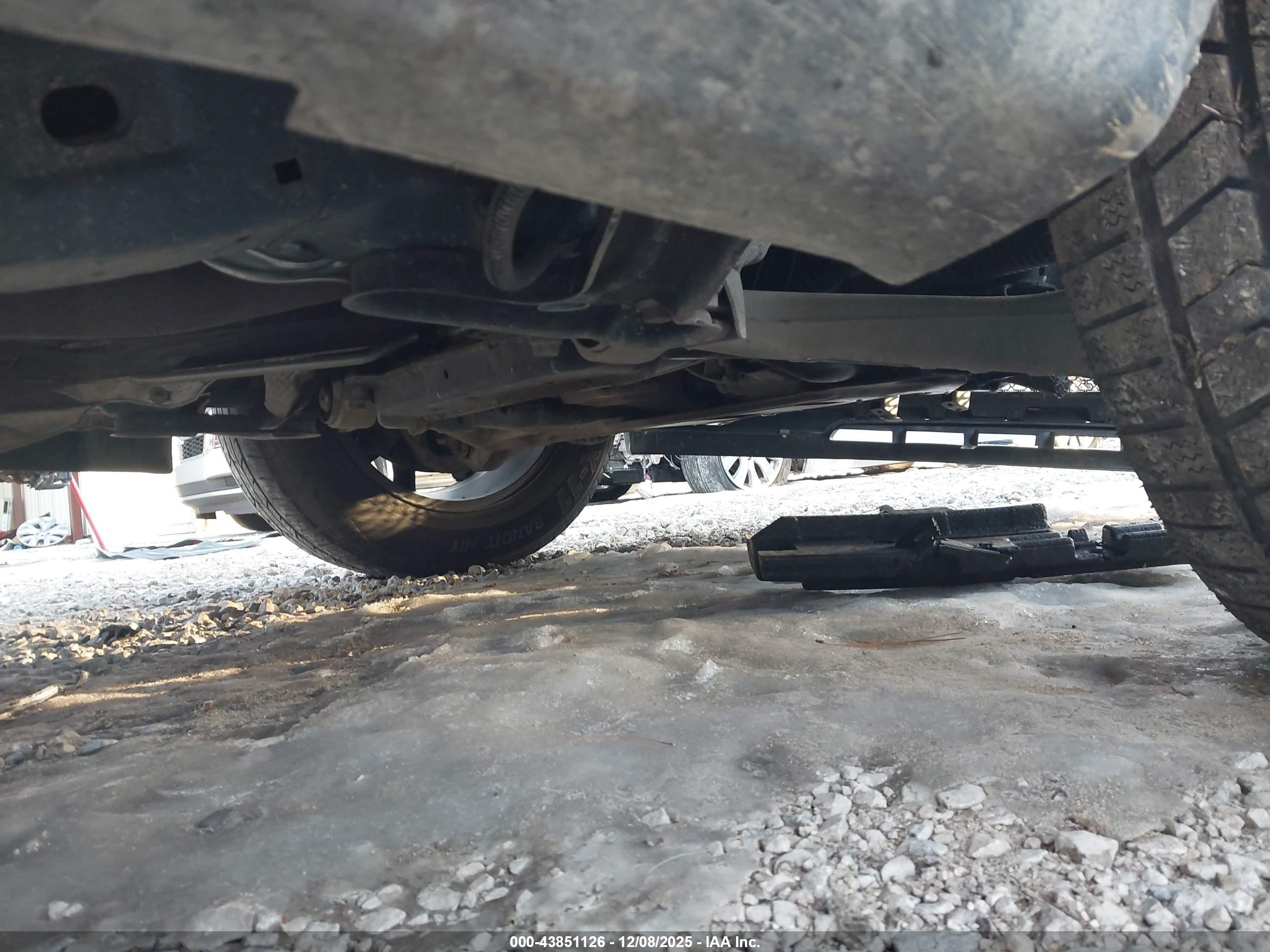 DODGE DURANGO image 6