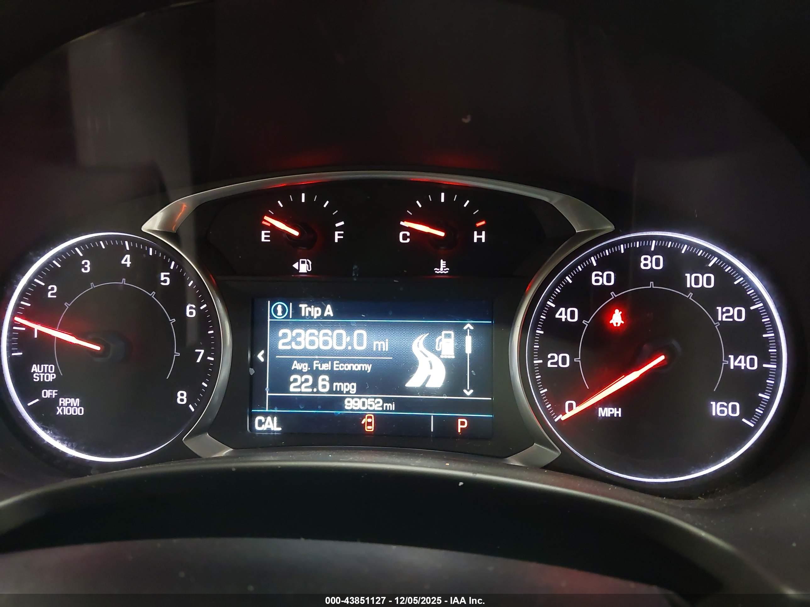 GMC TERRAIN image 7
