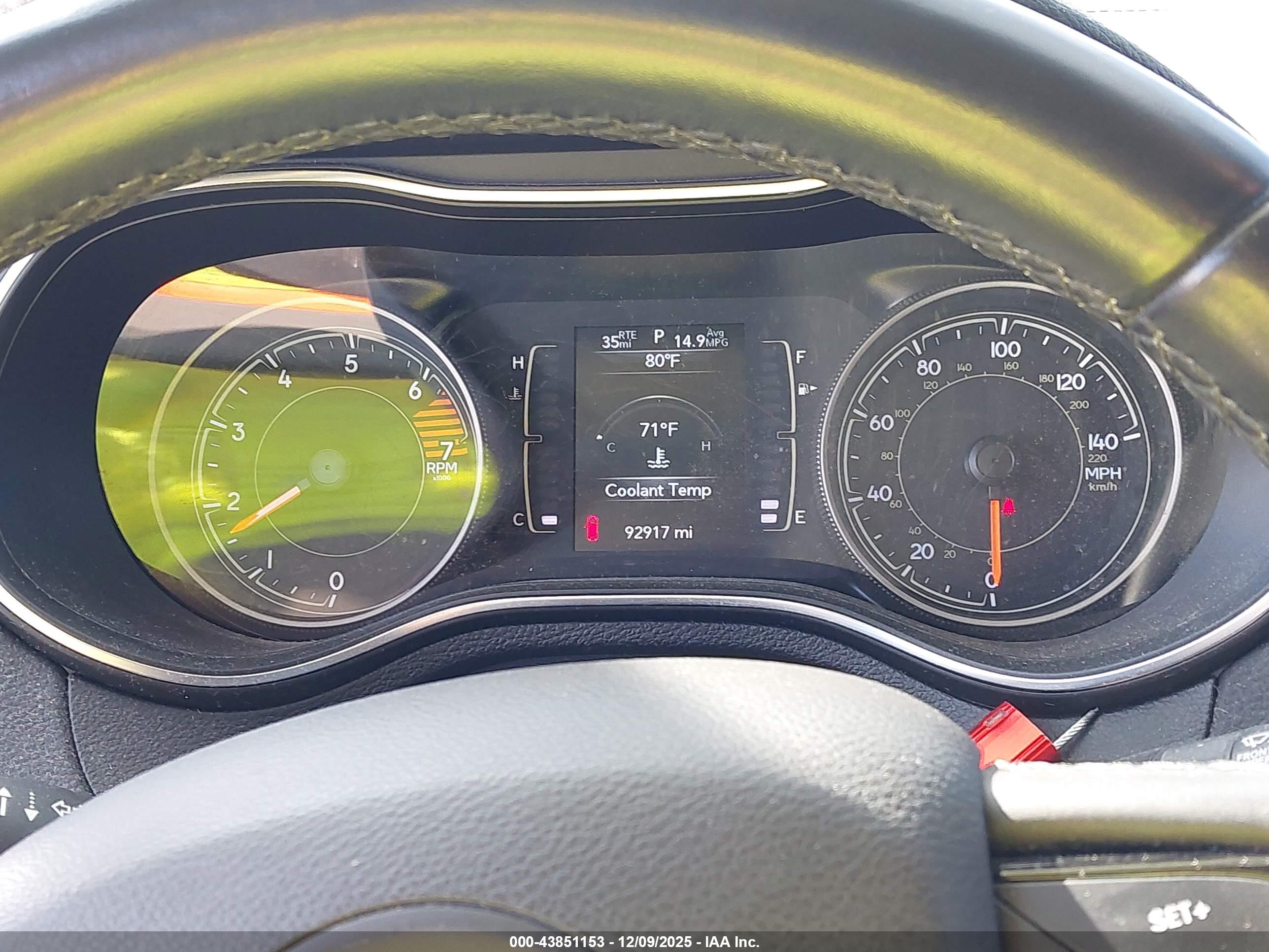 JEEP CHEROKEE image 7