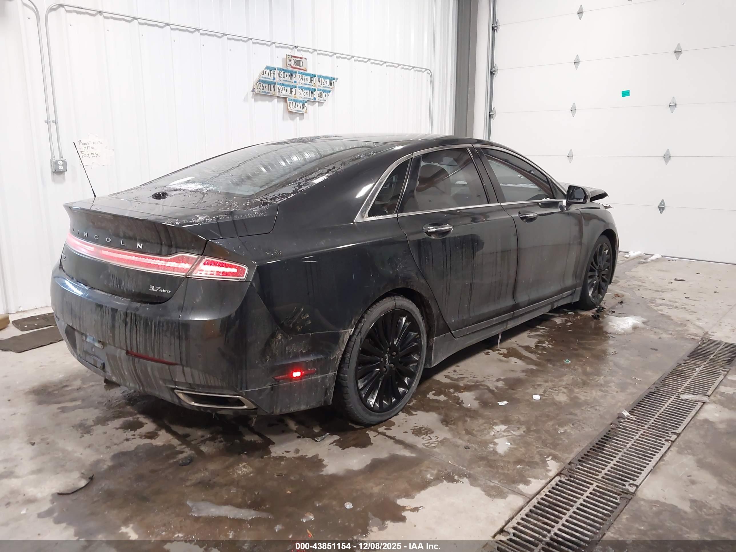 LINCOLN MKZ image 4
