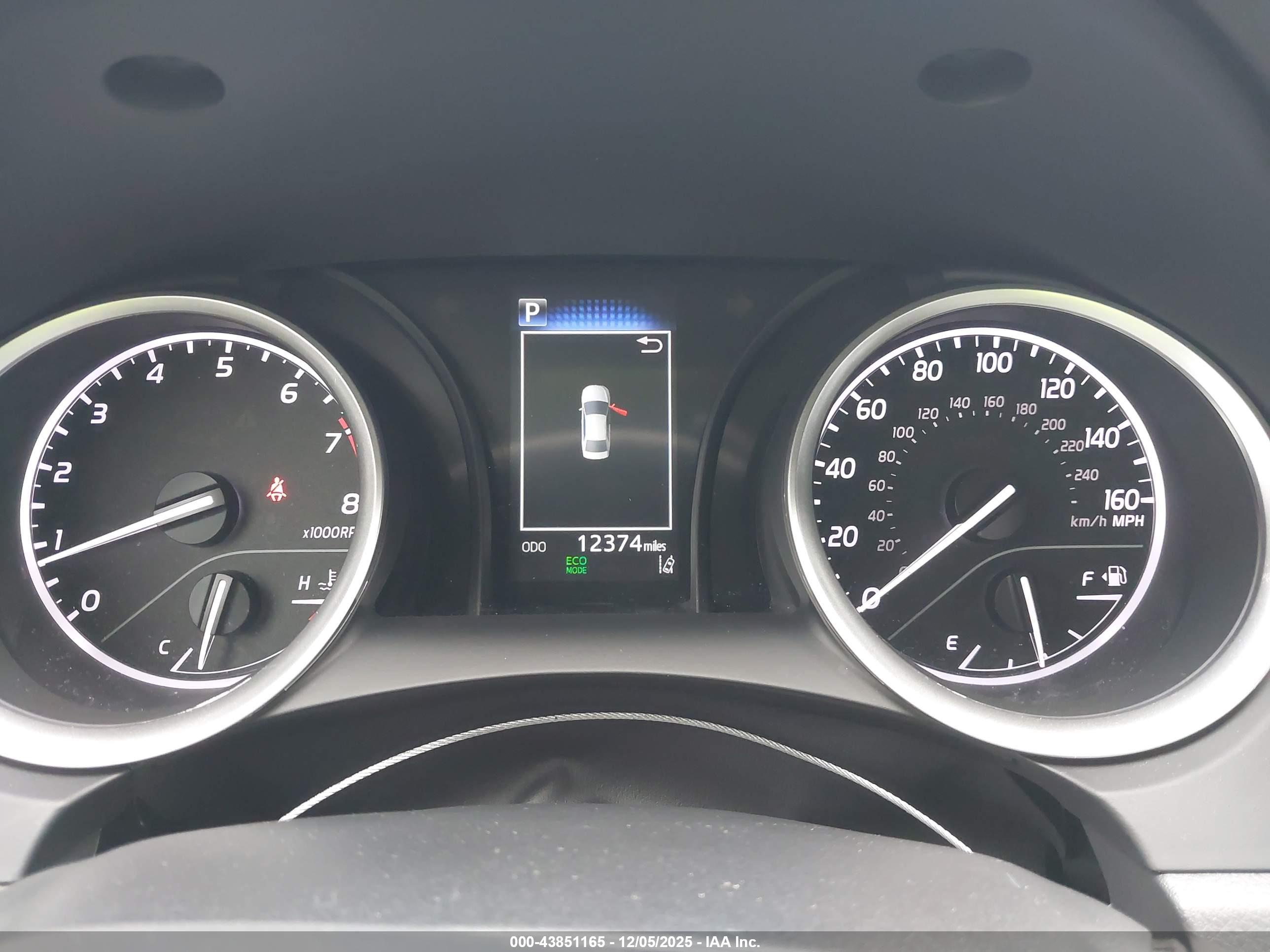 TOYOTA CAMRY image 7