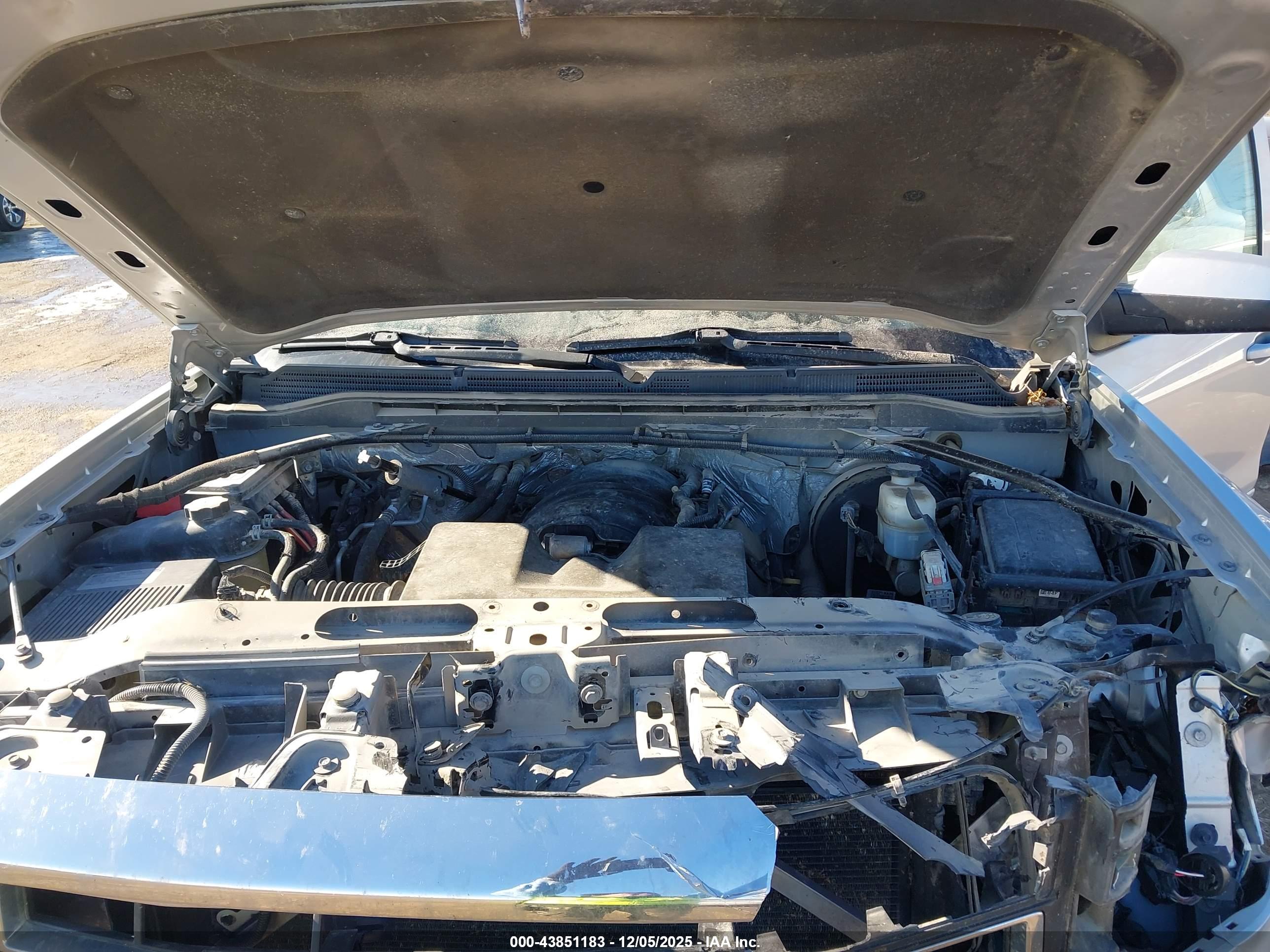 GMC SIERRA image 10