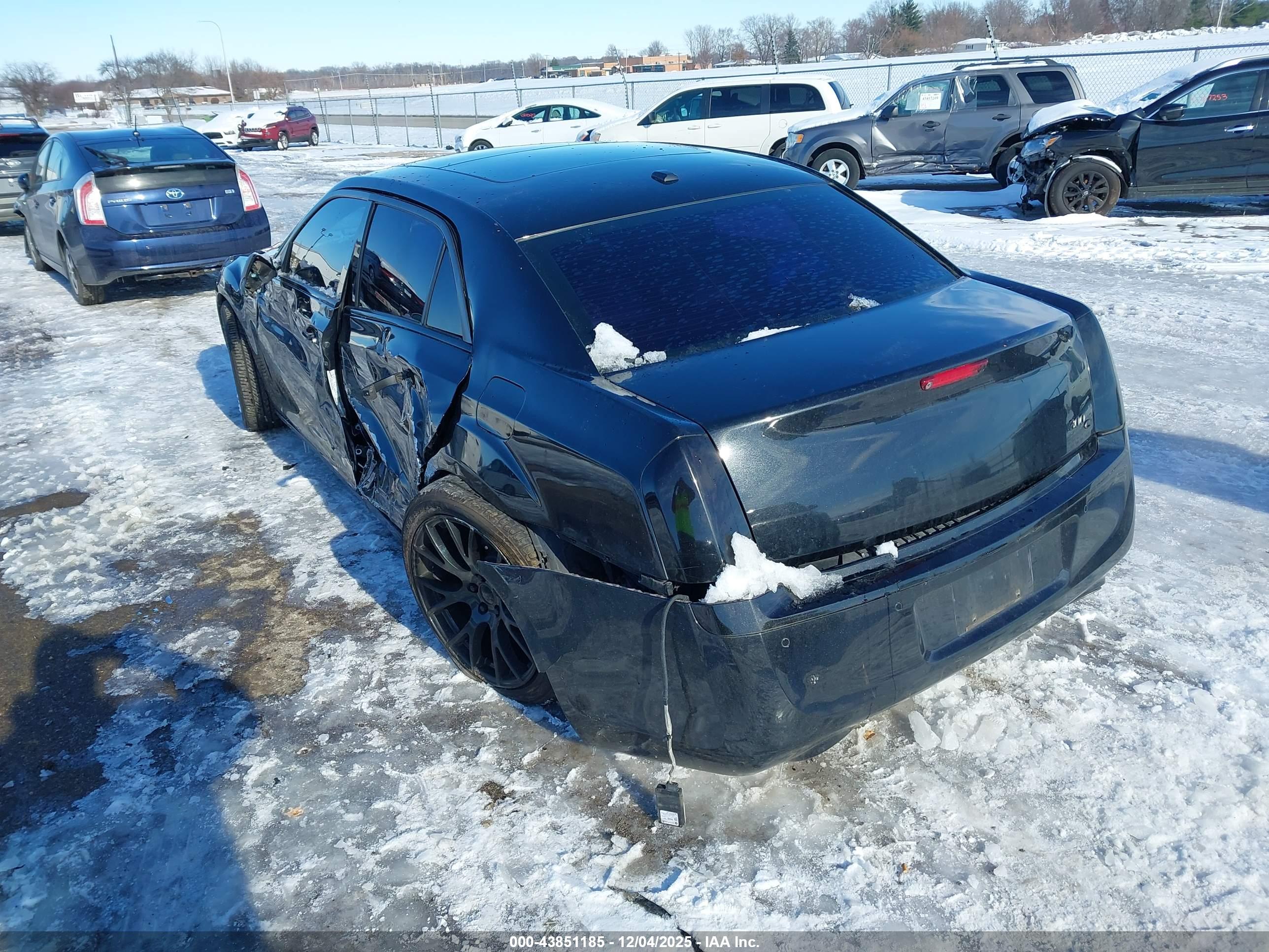 CHRYSLER 300C image 3