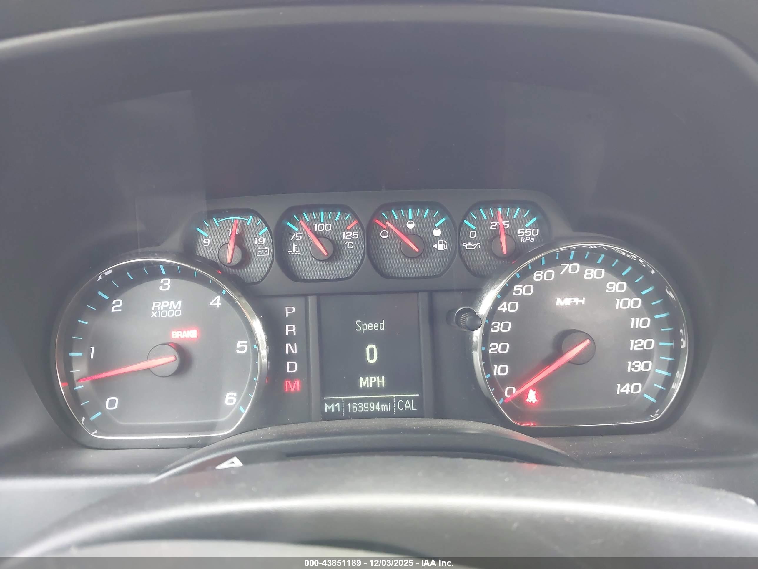 CHEVROLET SILVERADO image 7