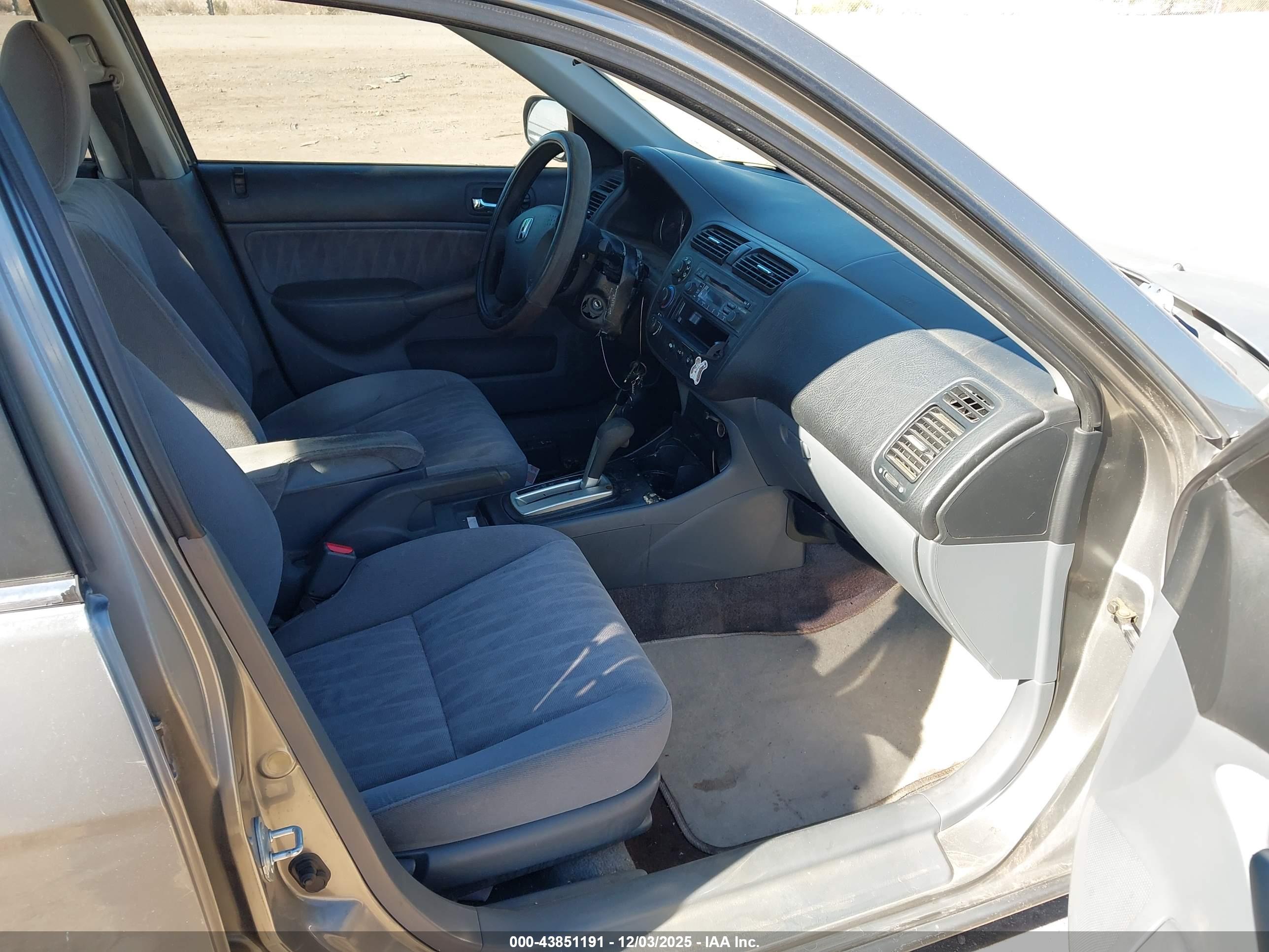 HONDA CIVIC image 5