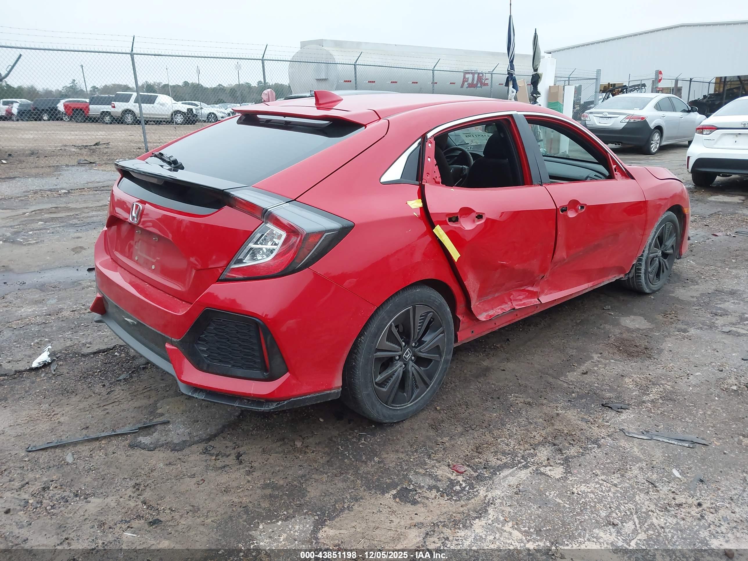 HONDA CIVIC image 4