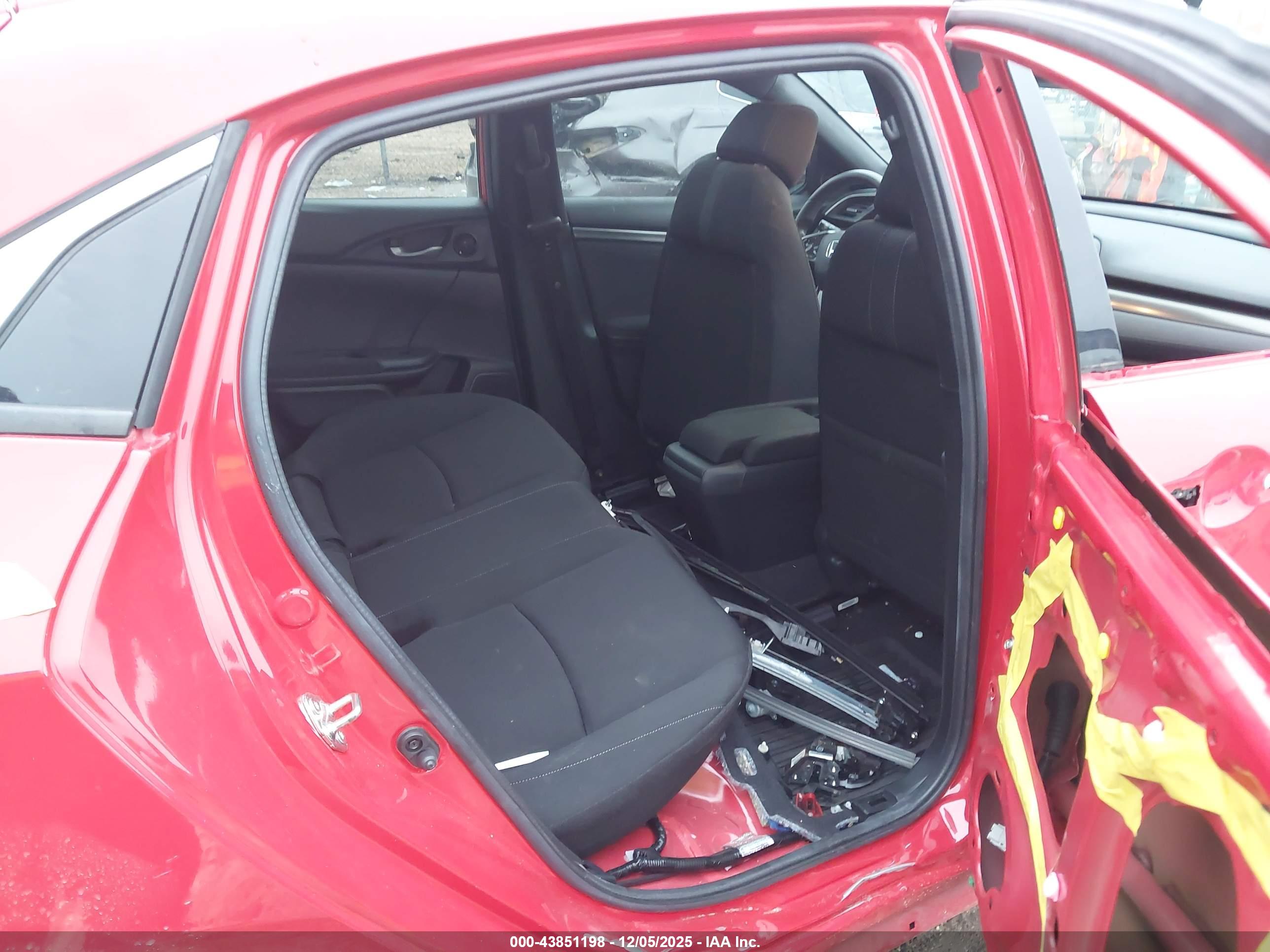 HONDA CIVIC image 8