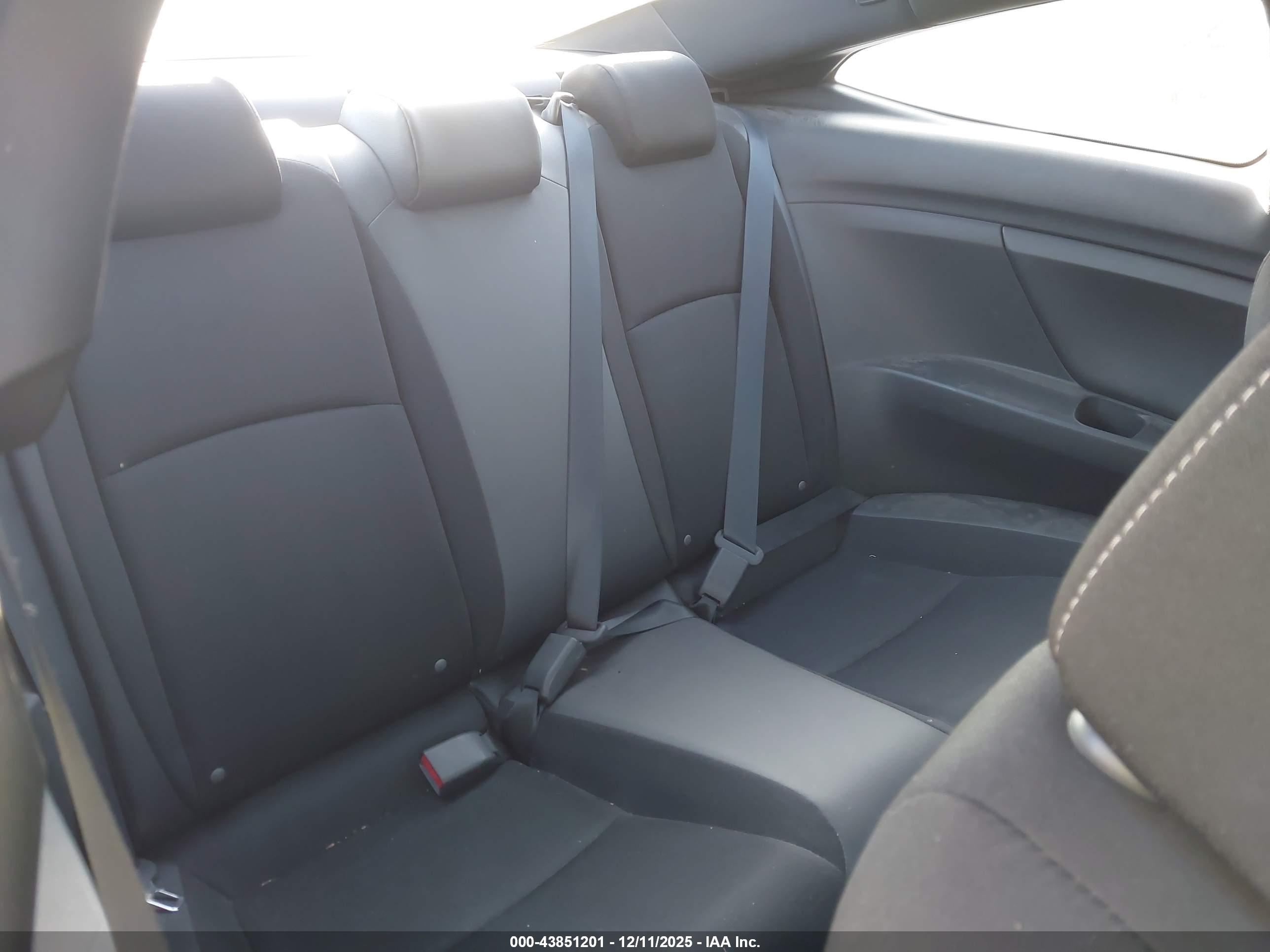 HONDA CIVIC image 8