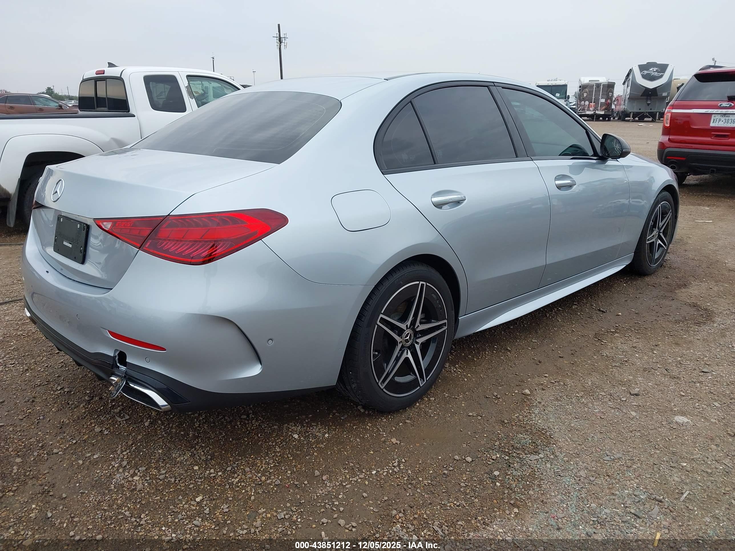 MERCEDES-BENZ C image 4