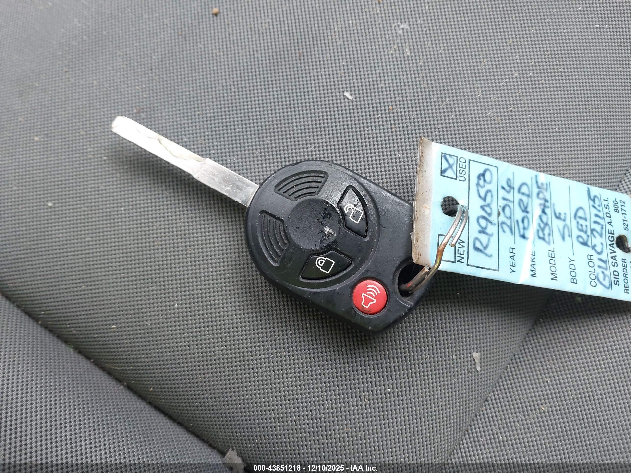 FORD ESCAPE image 11