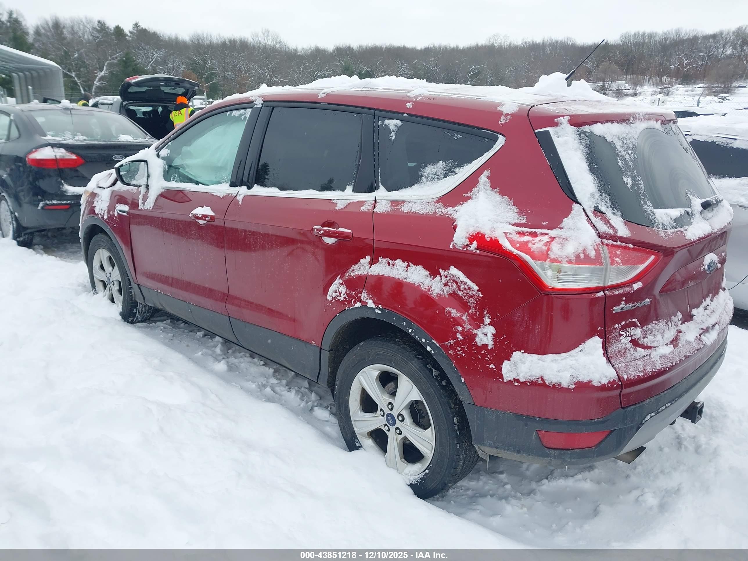 FORD ESCAPE image 3
