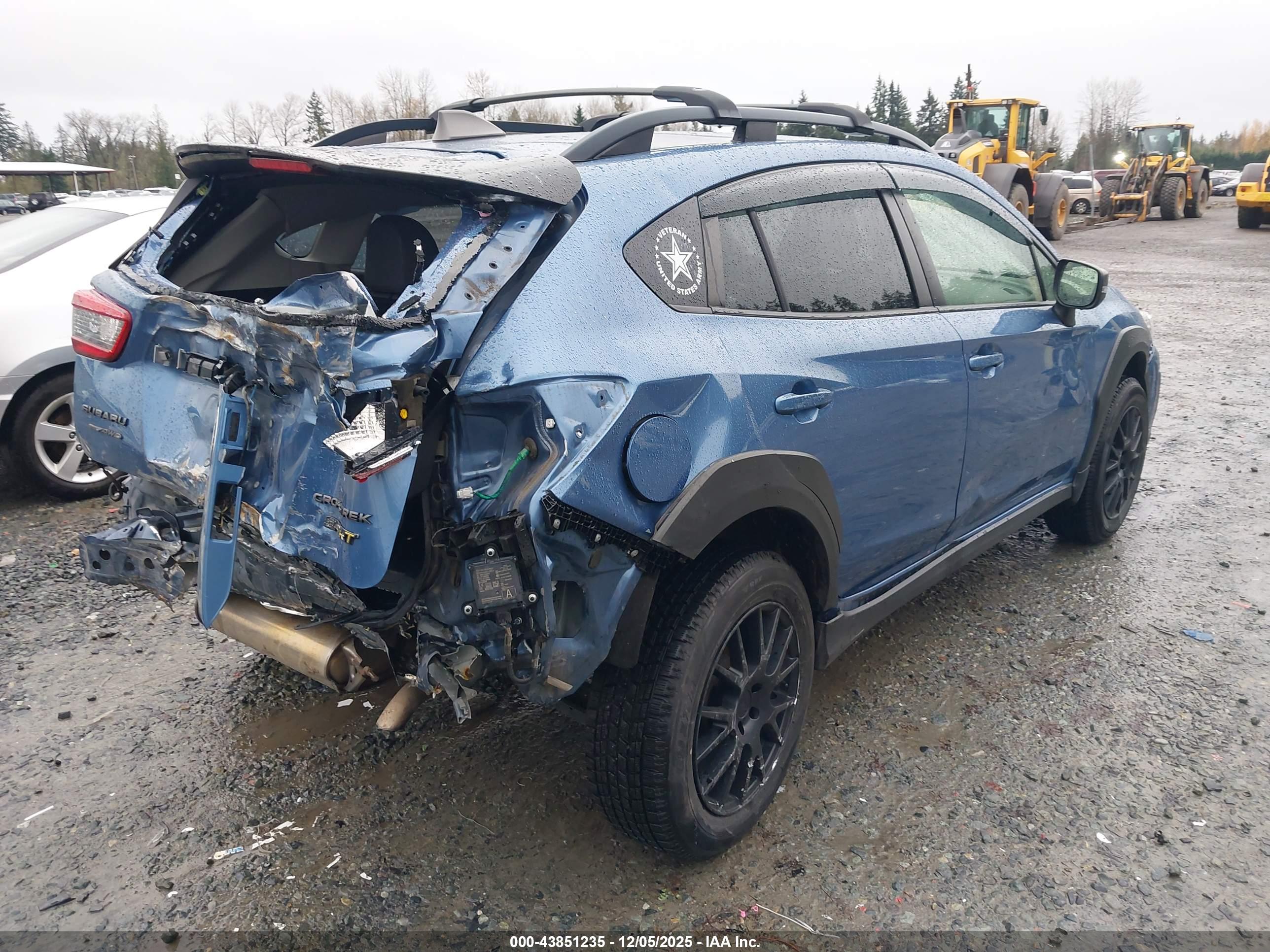 SUBARU CROSSTREK image 4