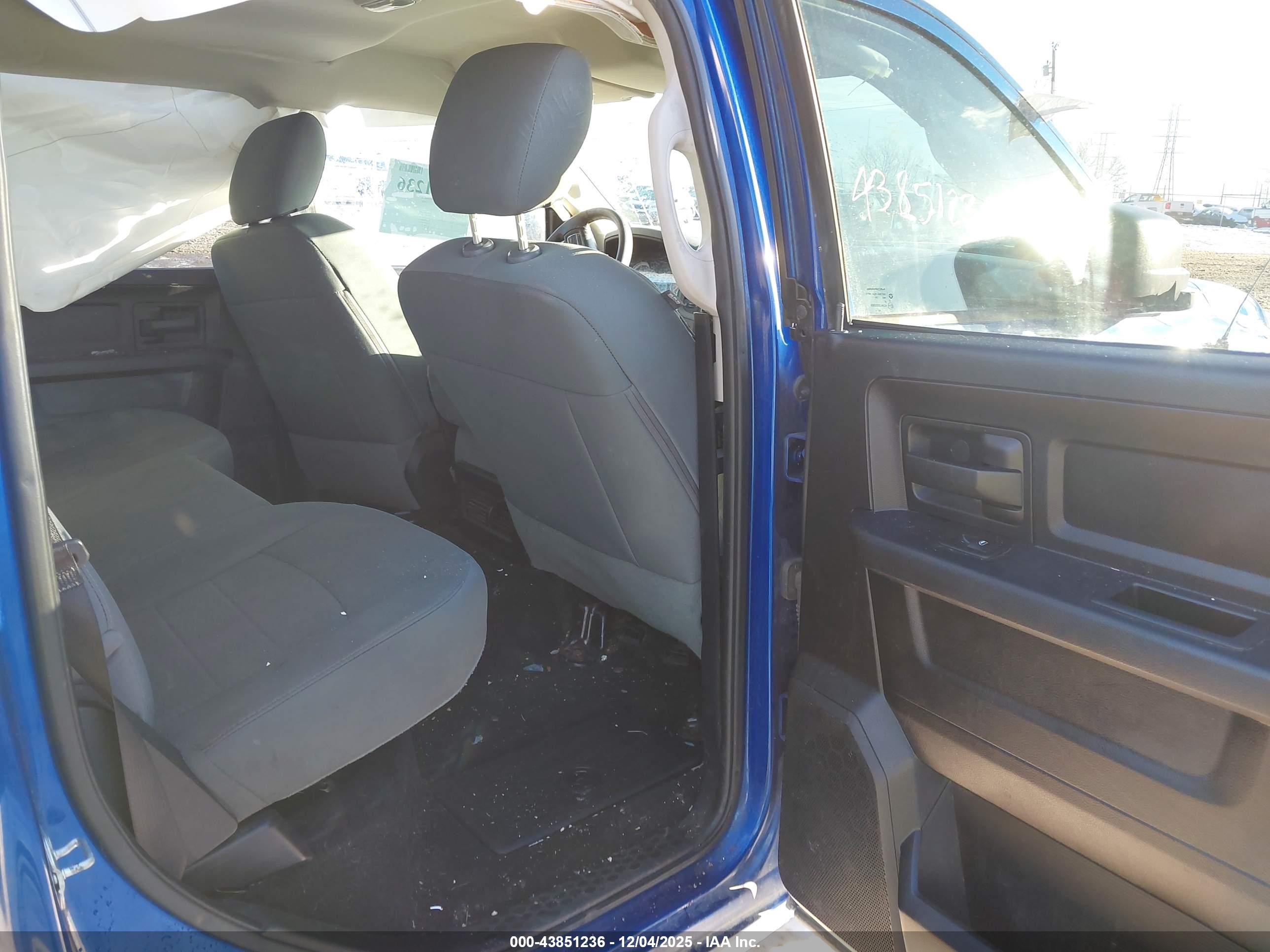 RAM 1500 image 8