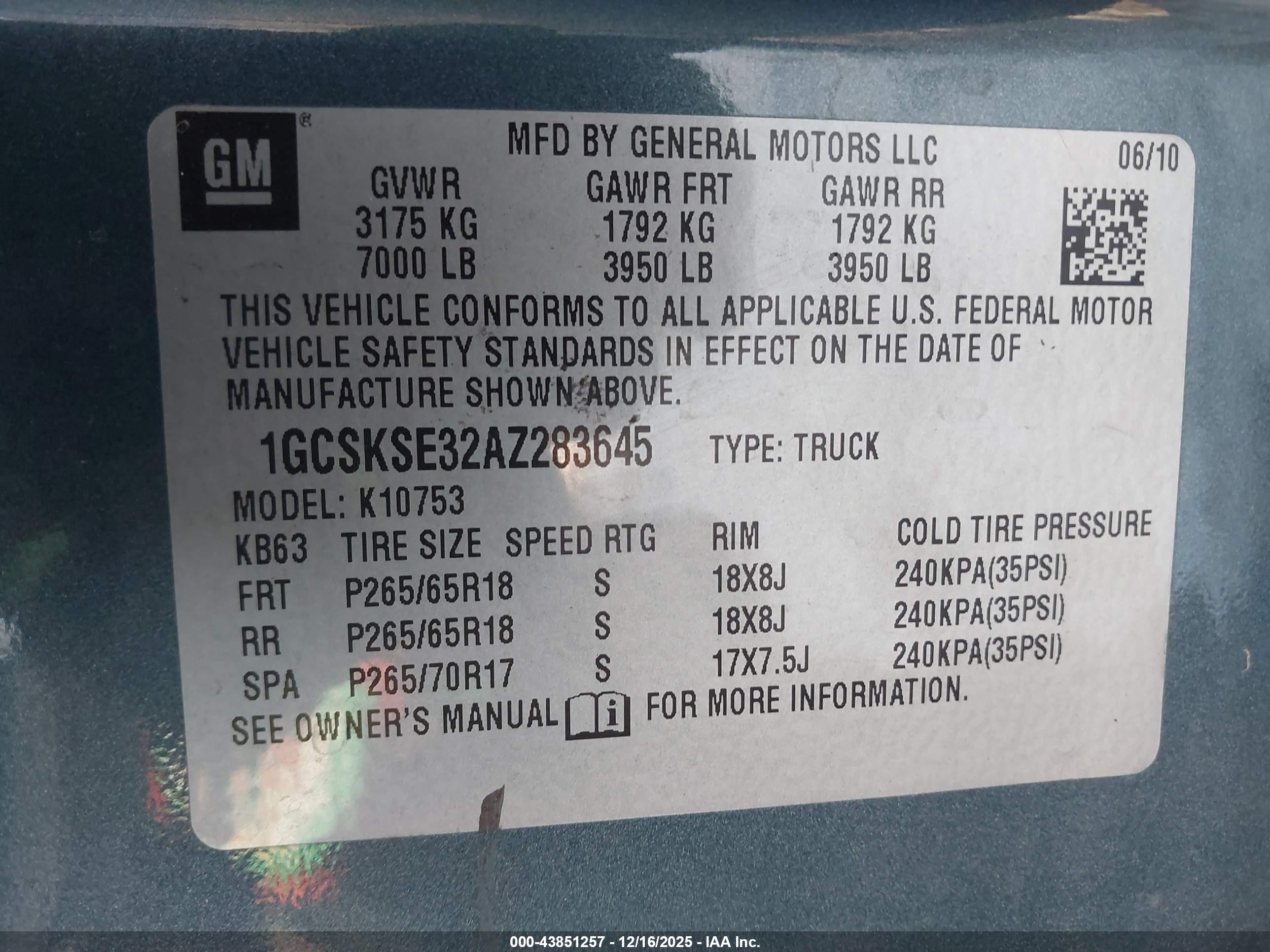 CHEVROLET SILVERADO image 9