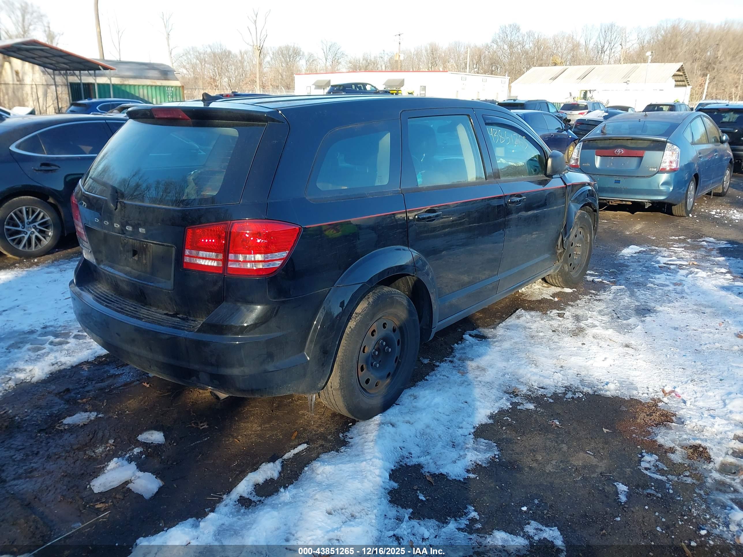 DODGE JOURNEY image 4