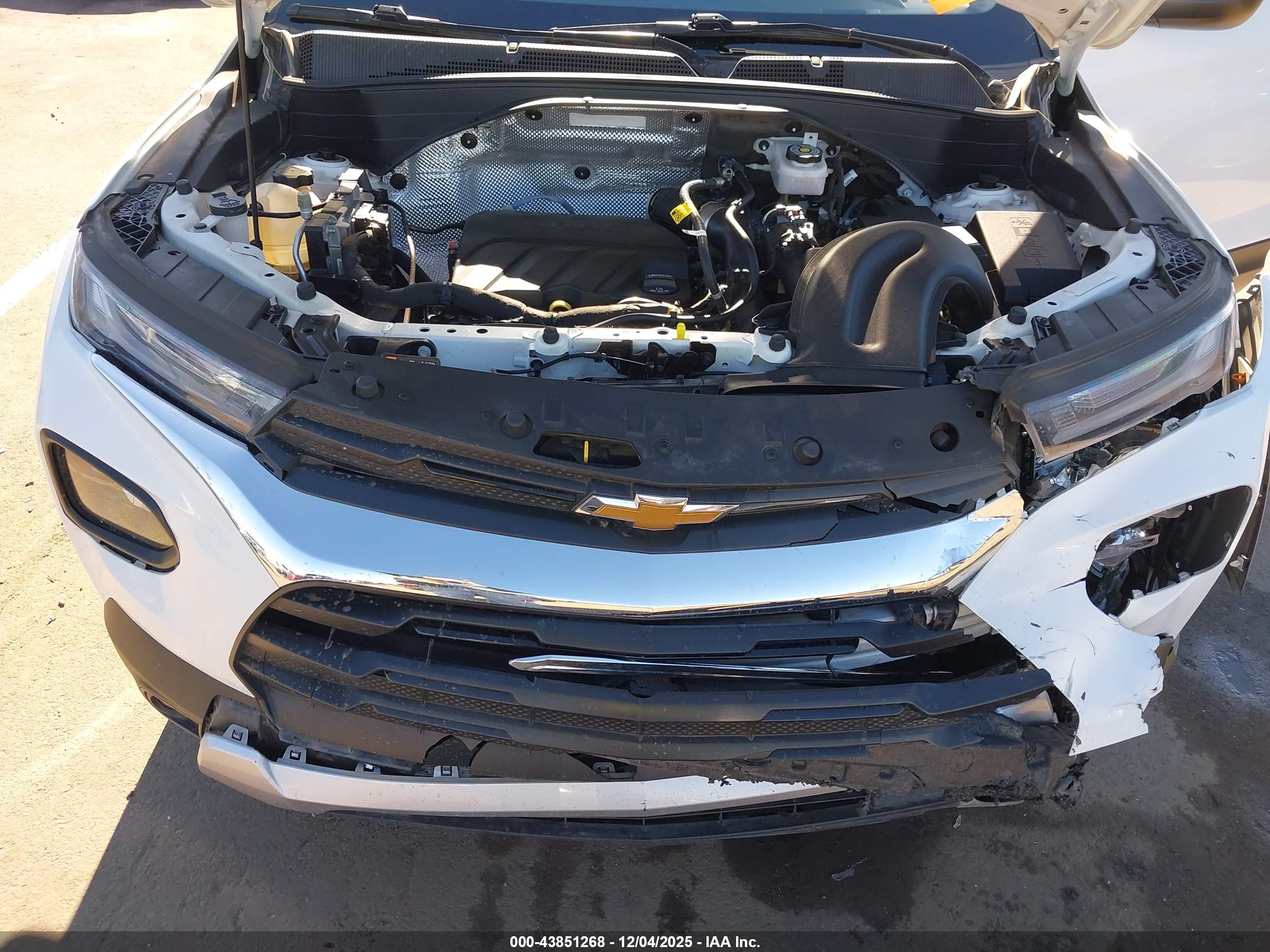 CHEVROLET TRAILBLAZER image 10