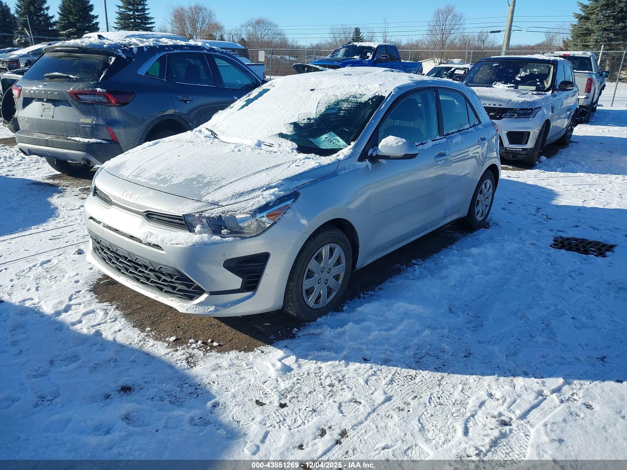 KIA RIO image 2