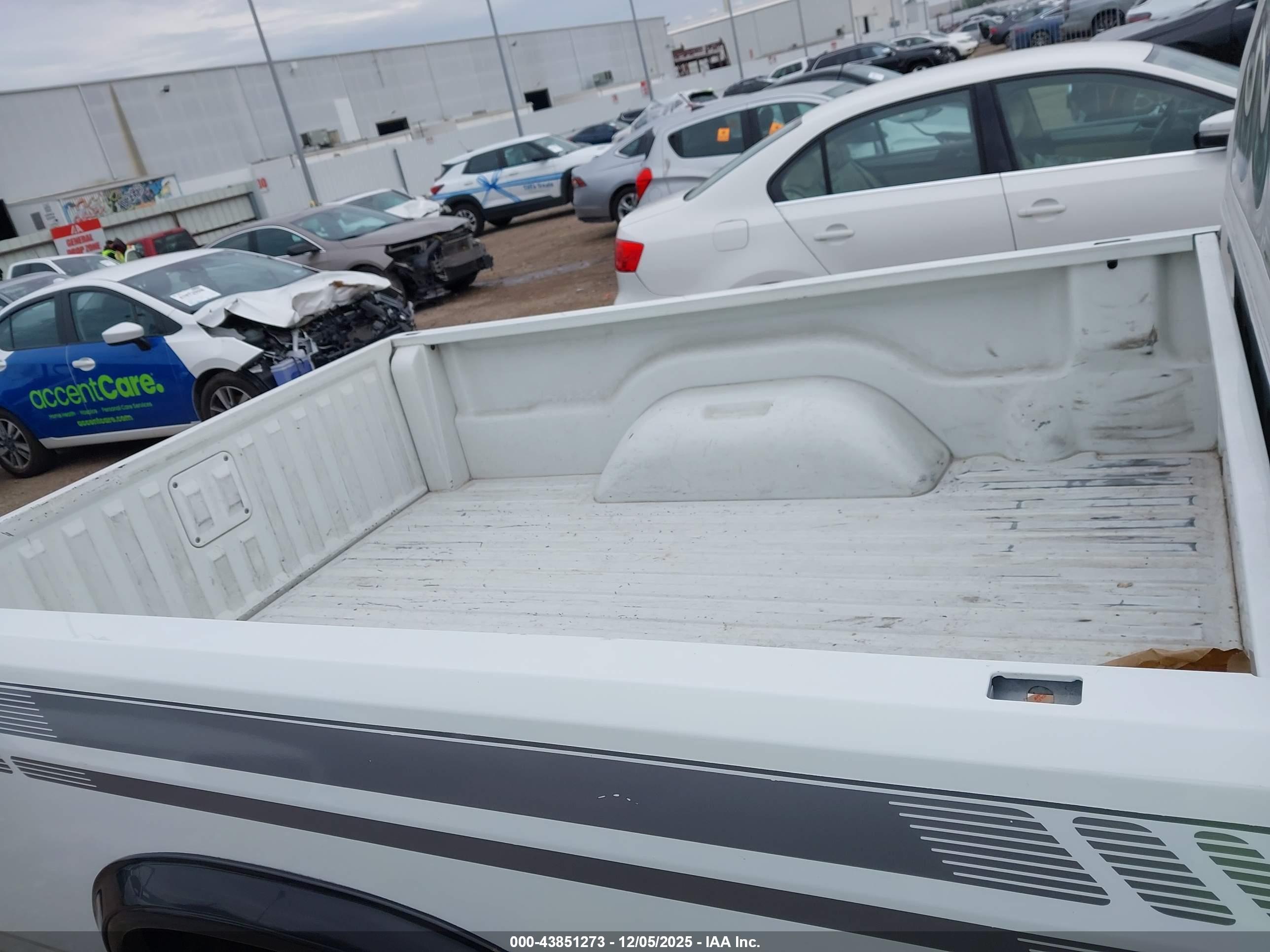 DODGE DAKOTA image 8