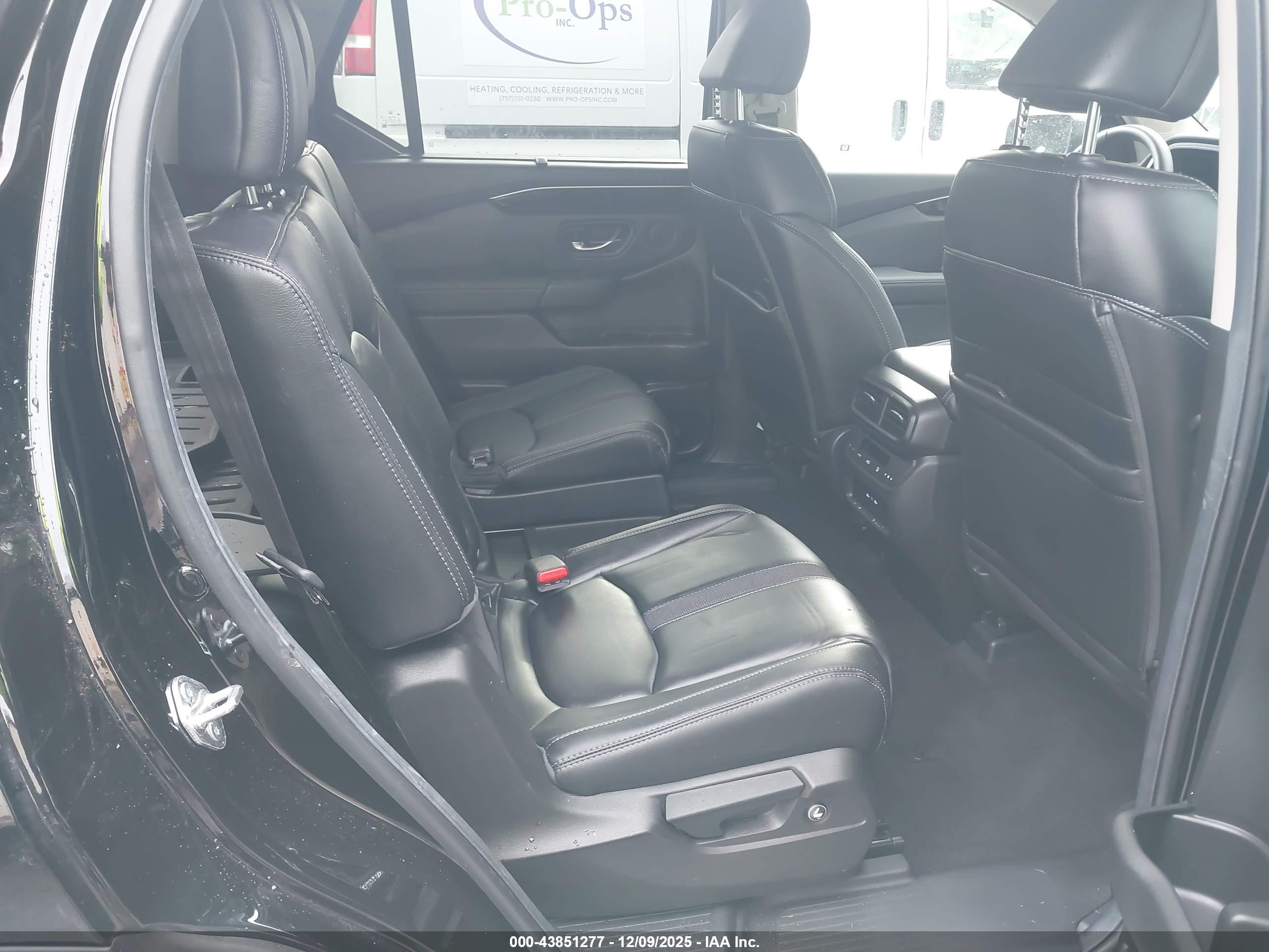 HONDA PILOT image 8