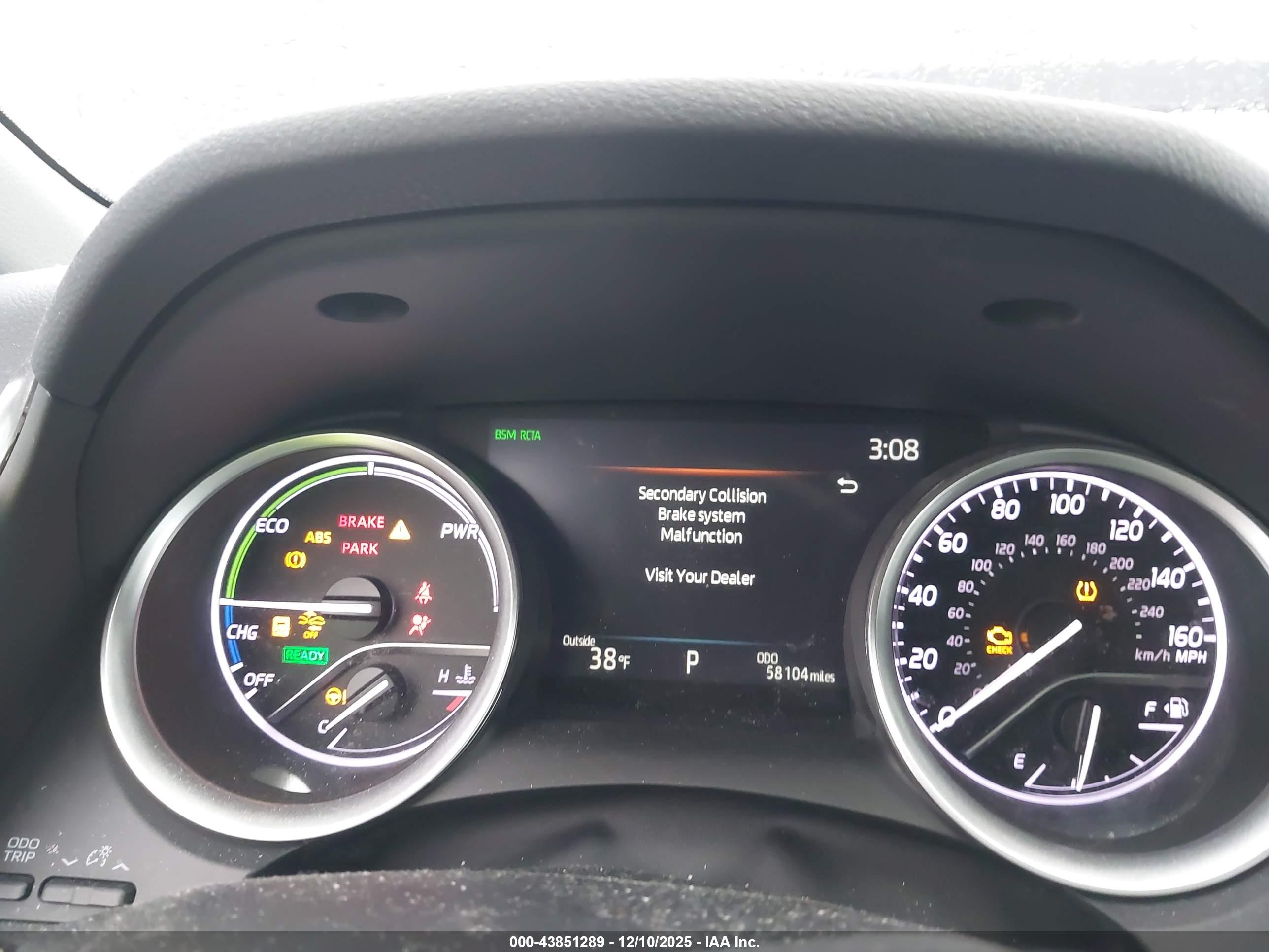 TOYOTA CAMRY image 7