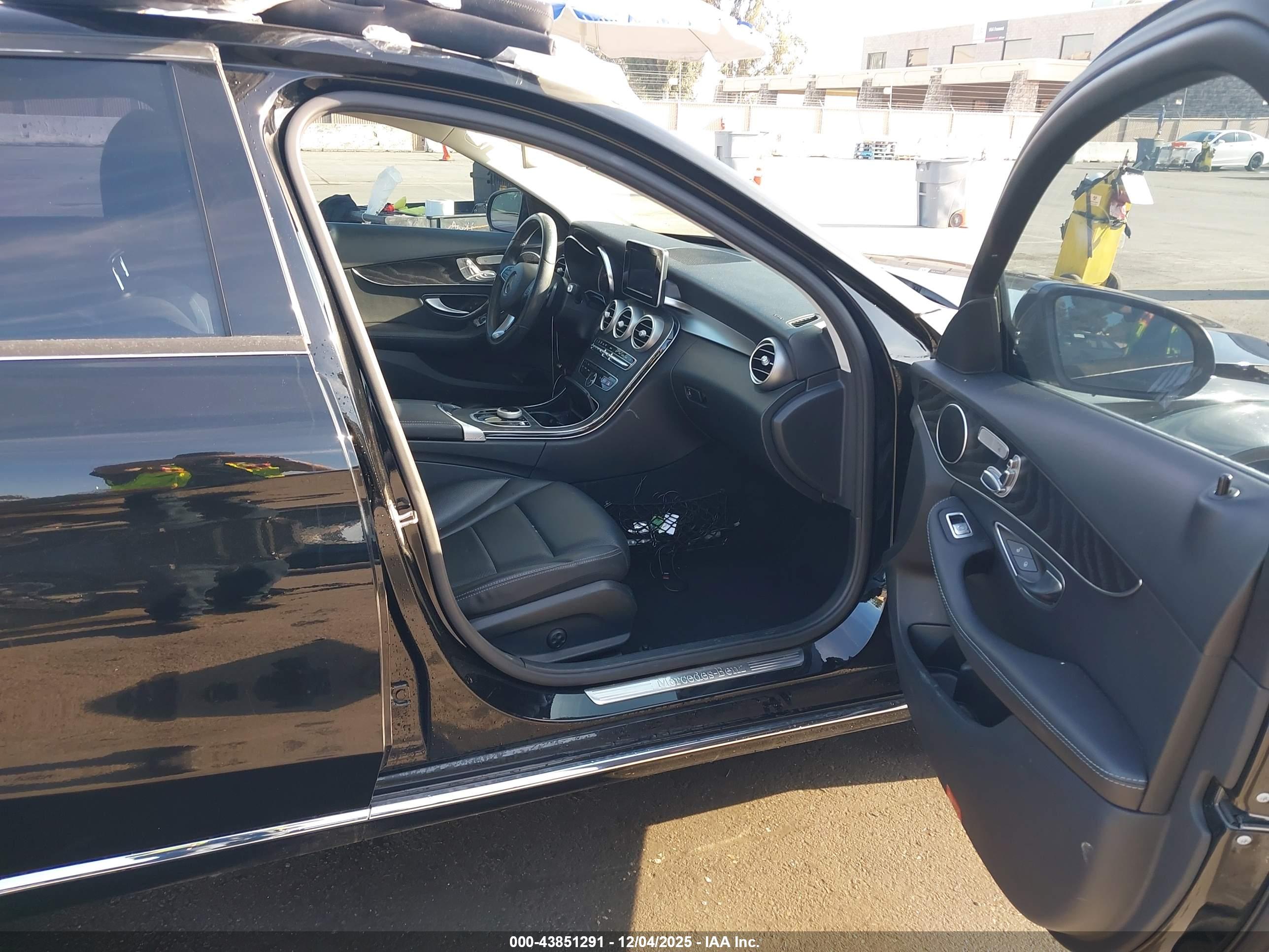MERCEDES-BENZ C image 5