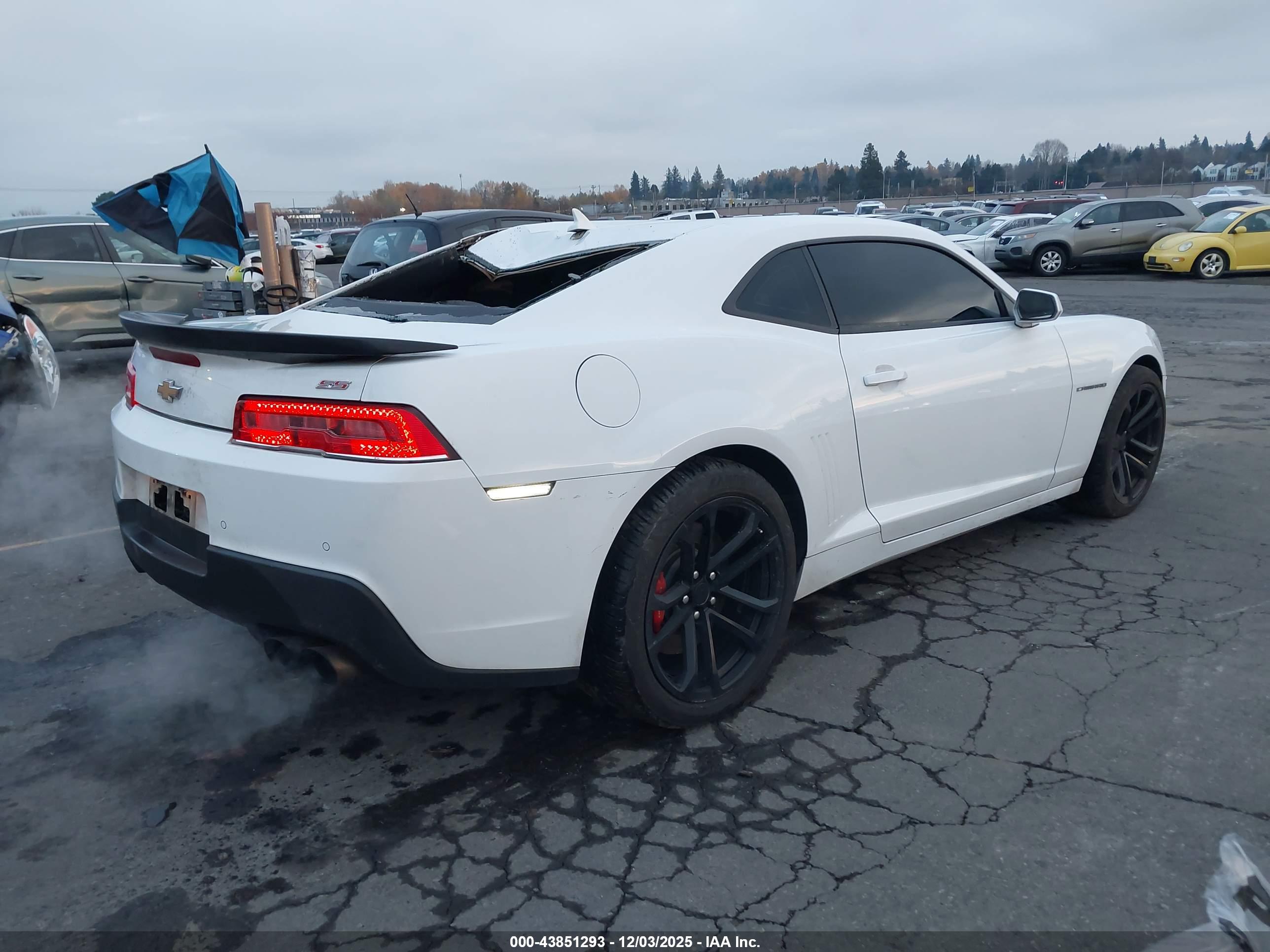 CHEVROLET CAMARO image 4