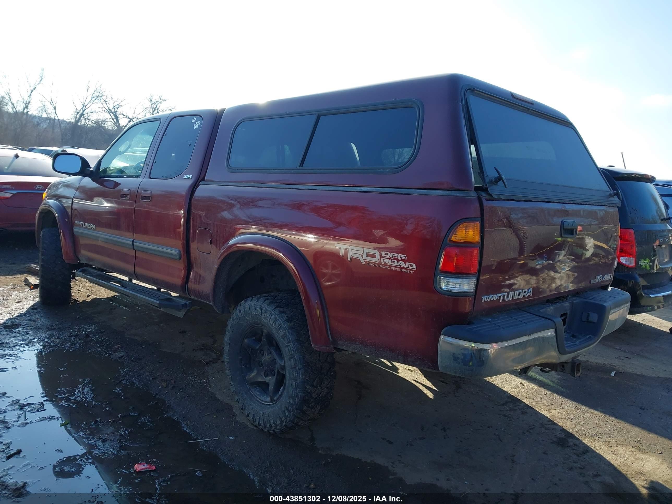 TOYOTA TUNDRA image 3