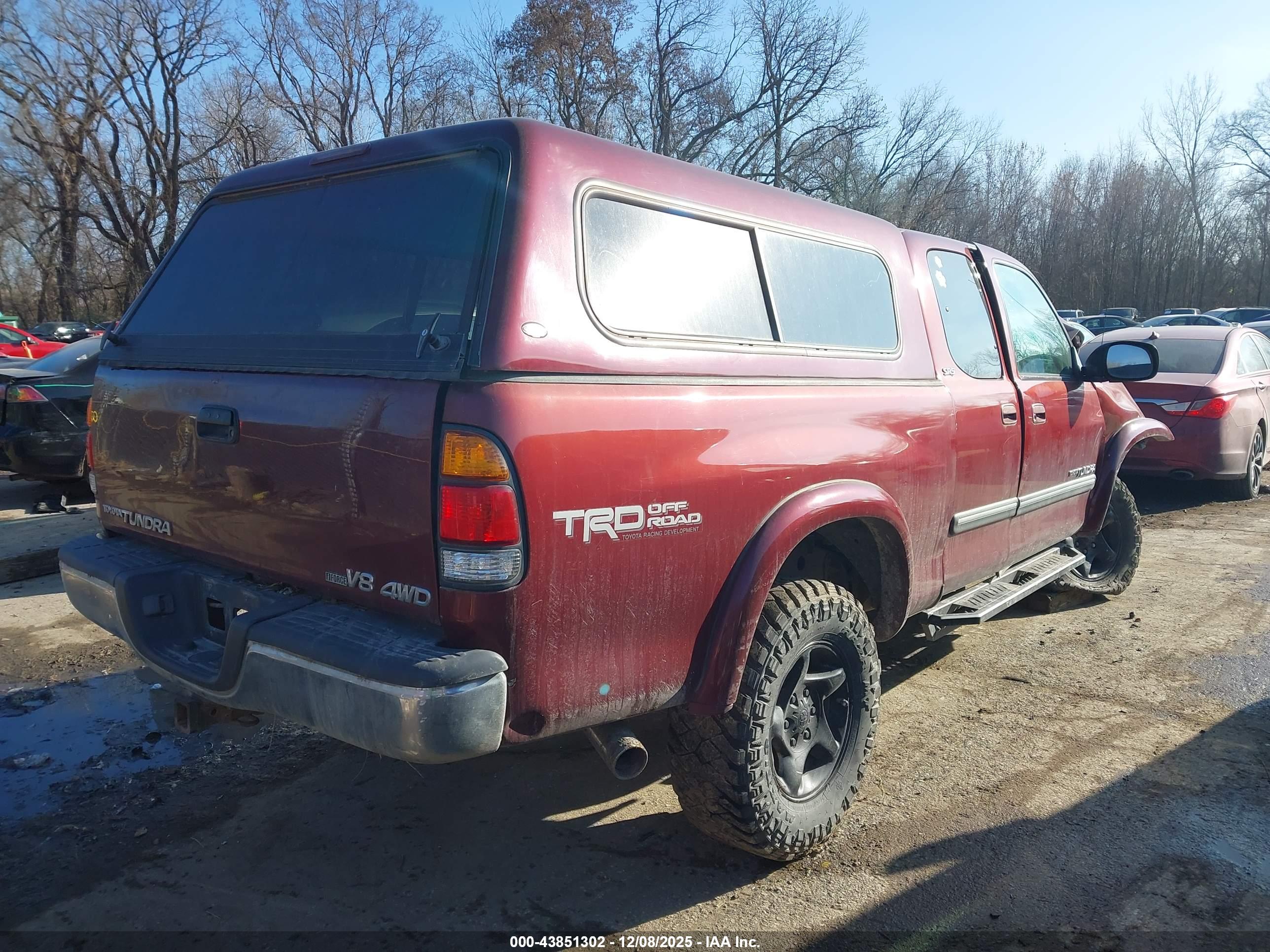 TOYOTA TUNDRA image 4