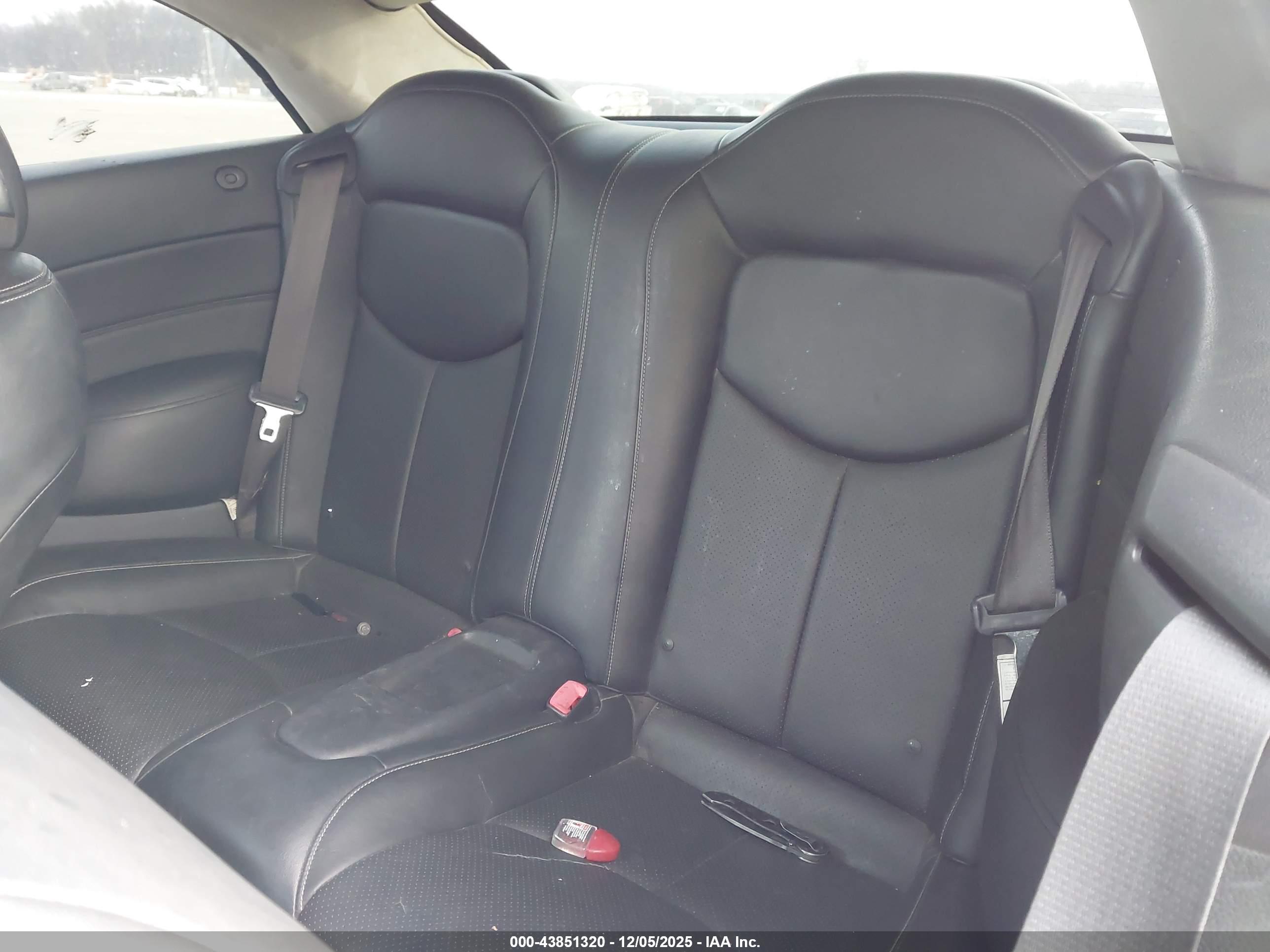 INFINITI G37 image 8