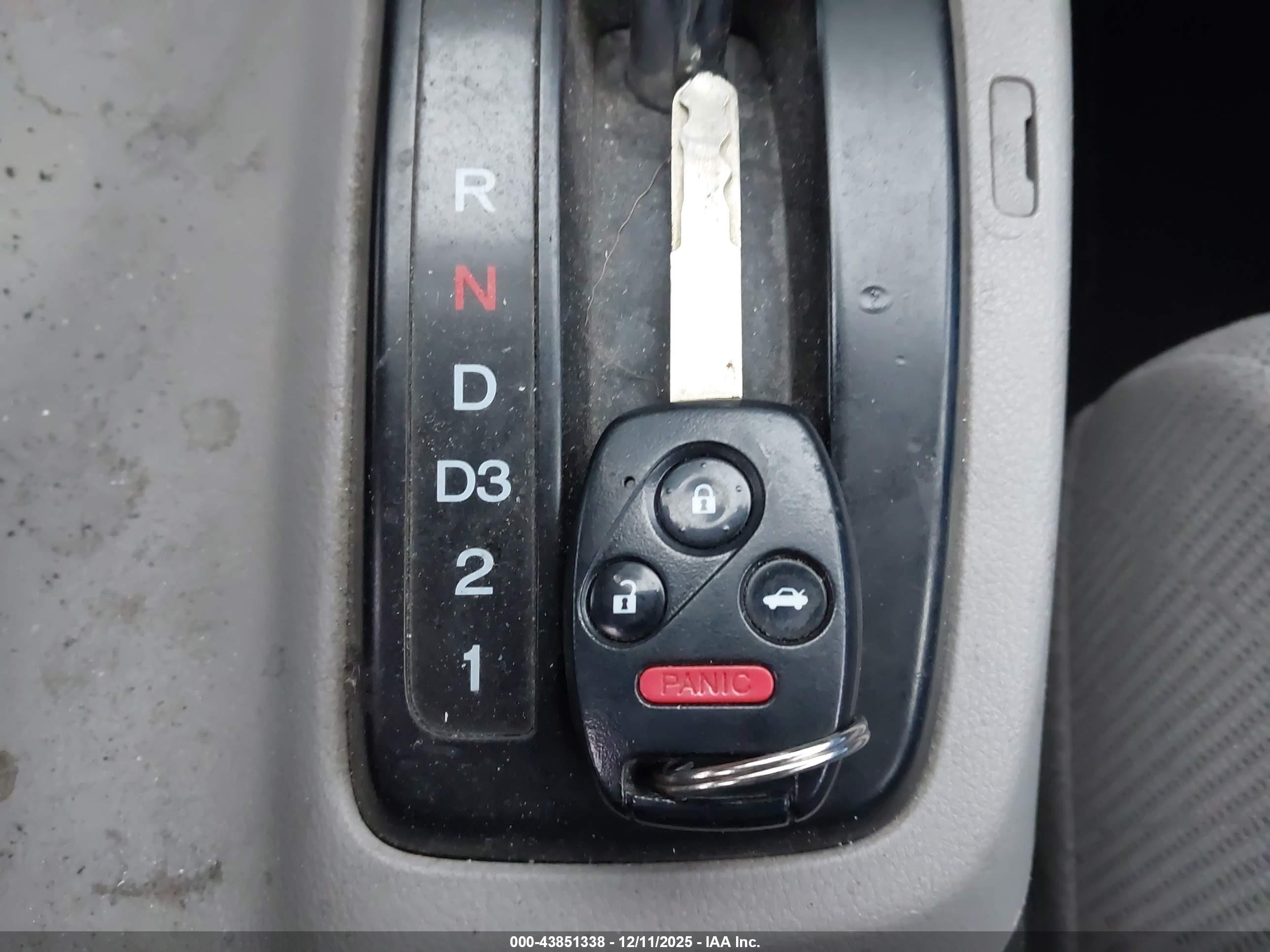 HONDA CIVIC image 11