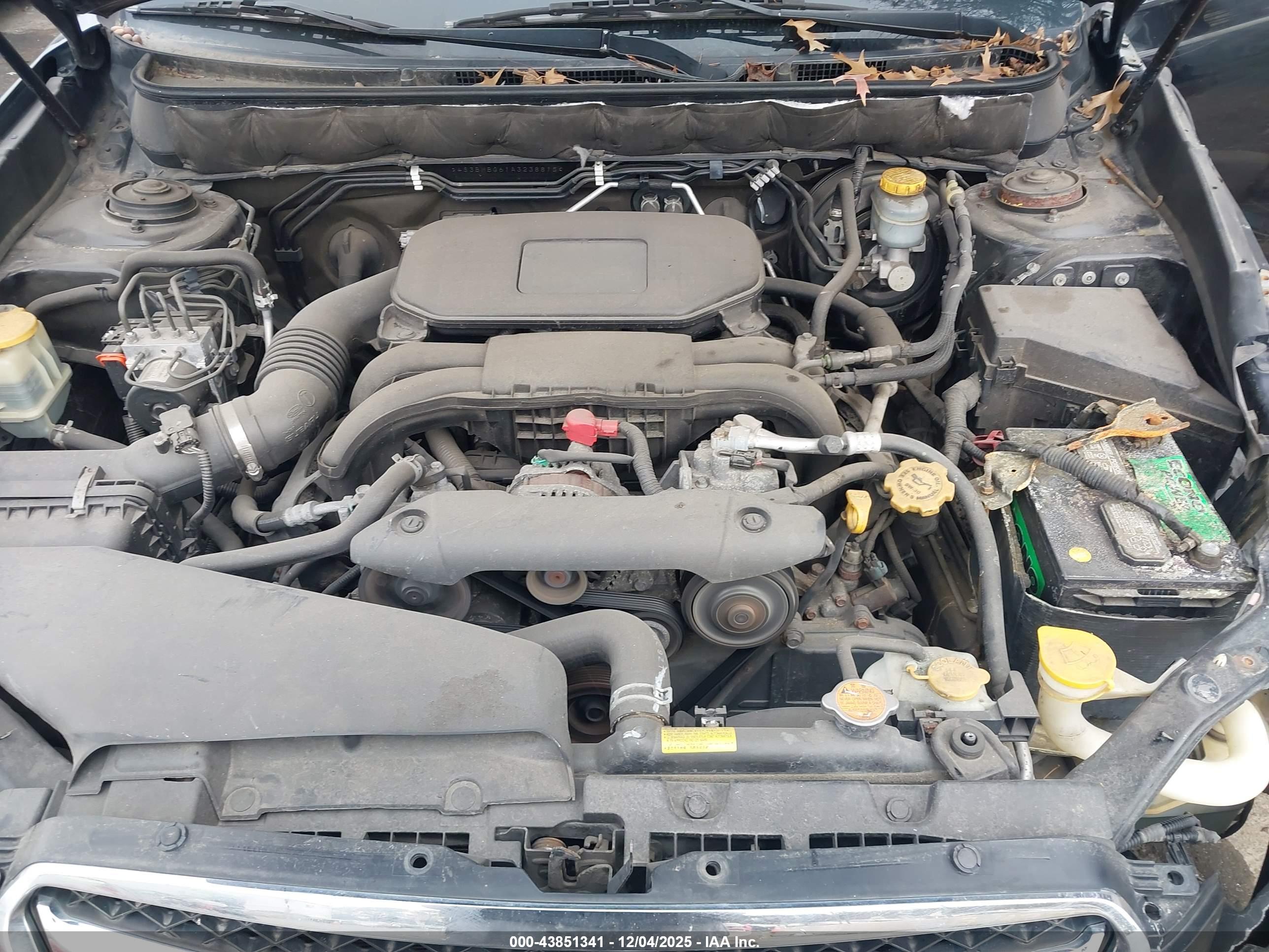 SUBARU LEGACY image 10