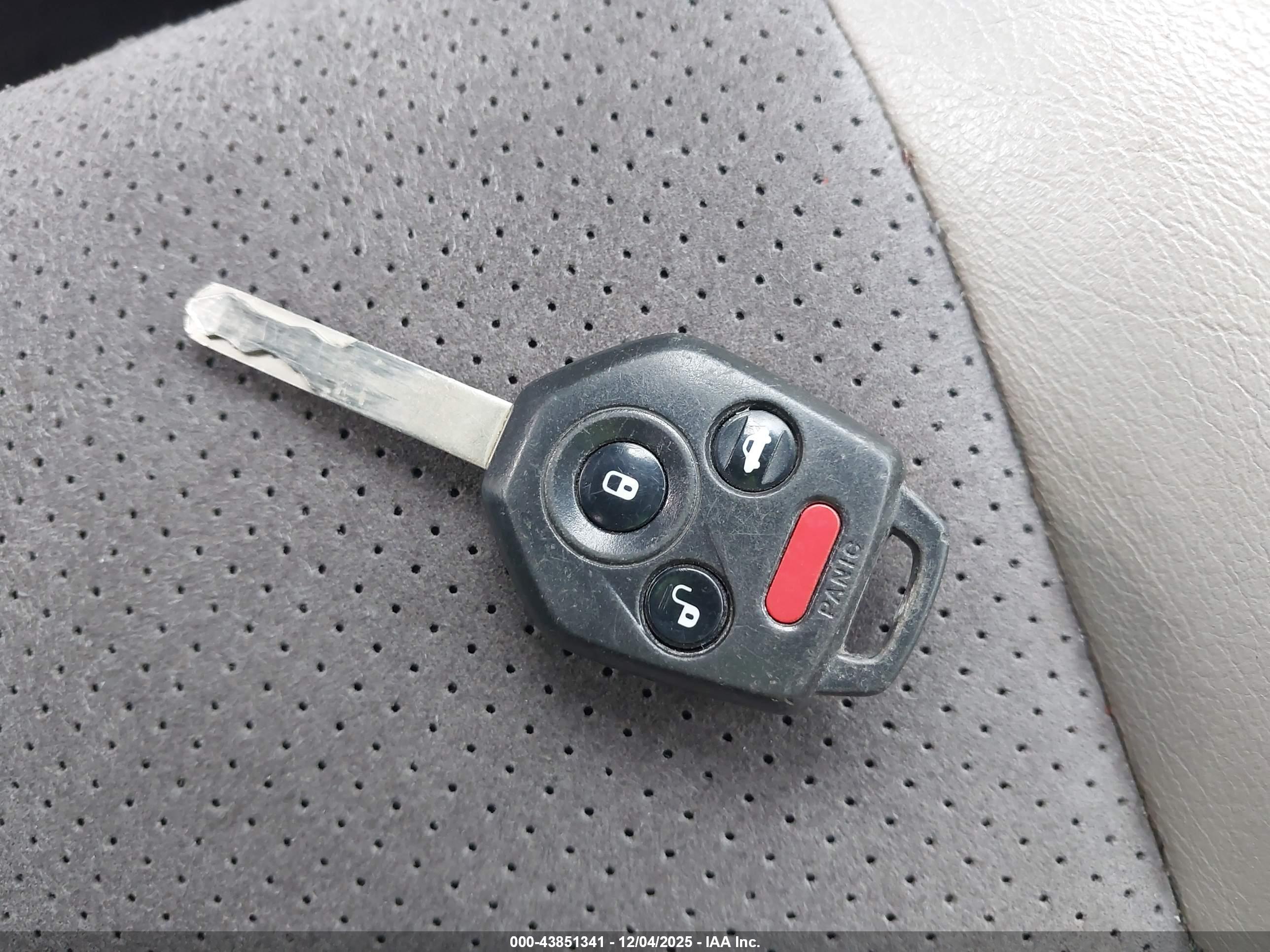 SUBARU LEGACY image 11