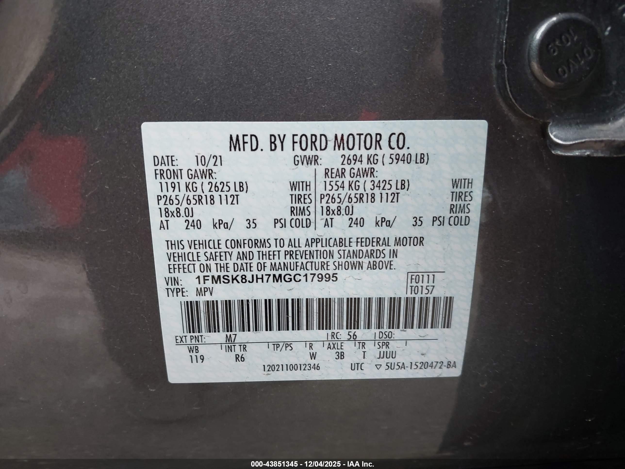 FORD EXPLORER image 9