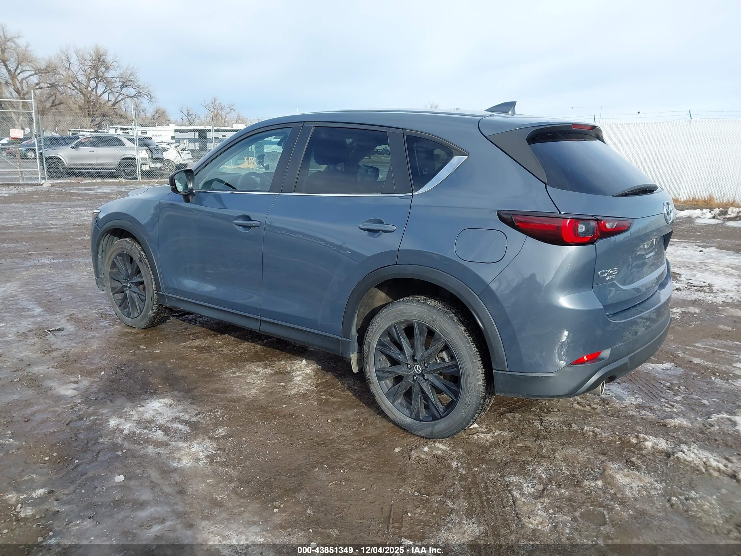 MAZDA CX-5 image 3