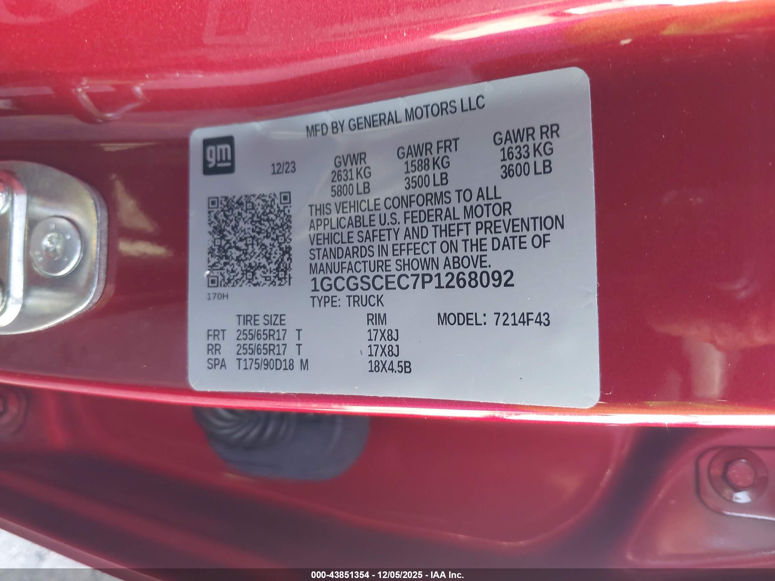 CHEVROLET COLORADO image 9