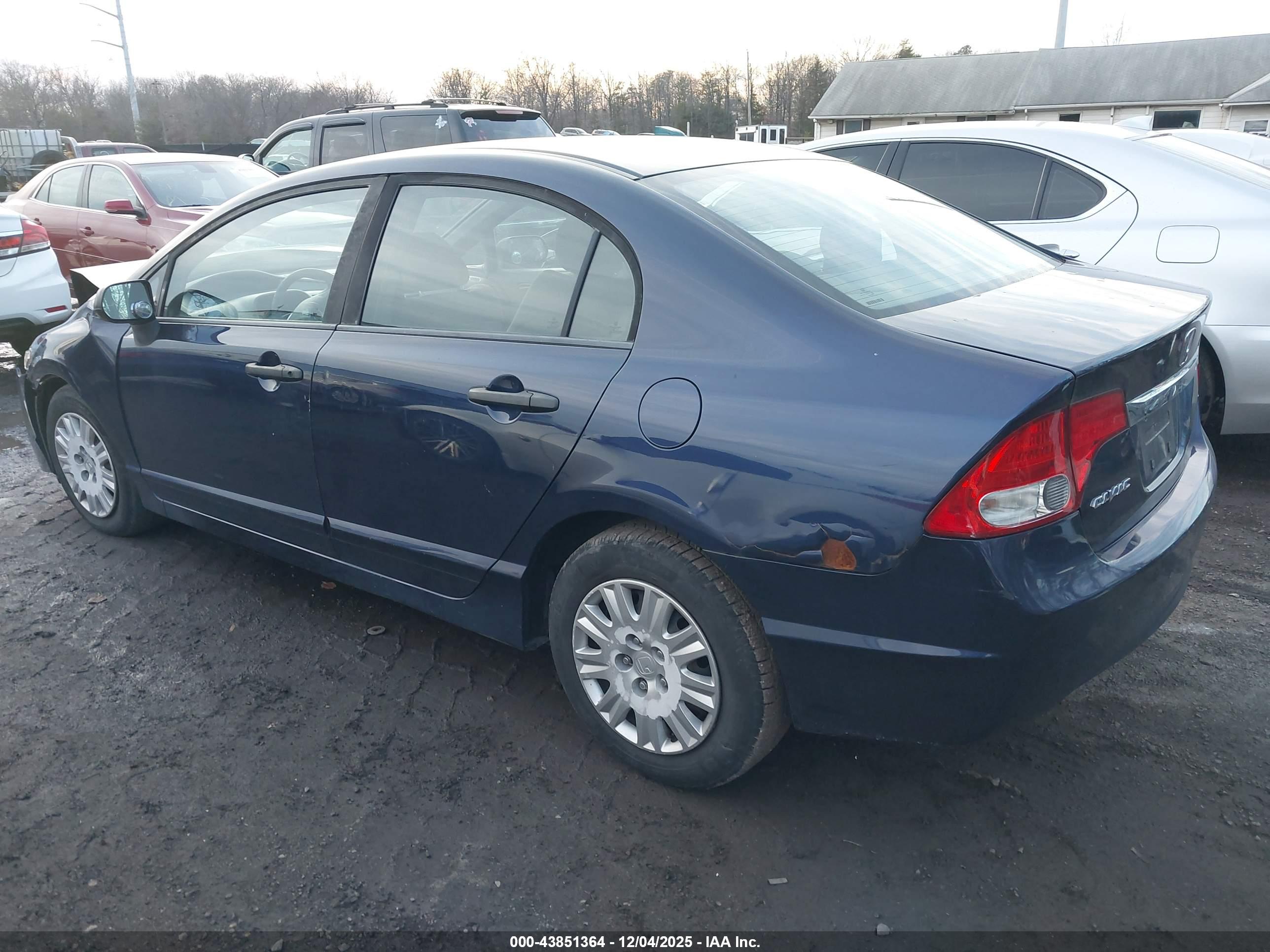 HONDA CIVIC image 3