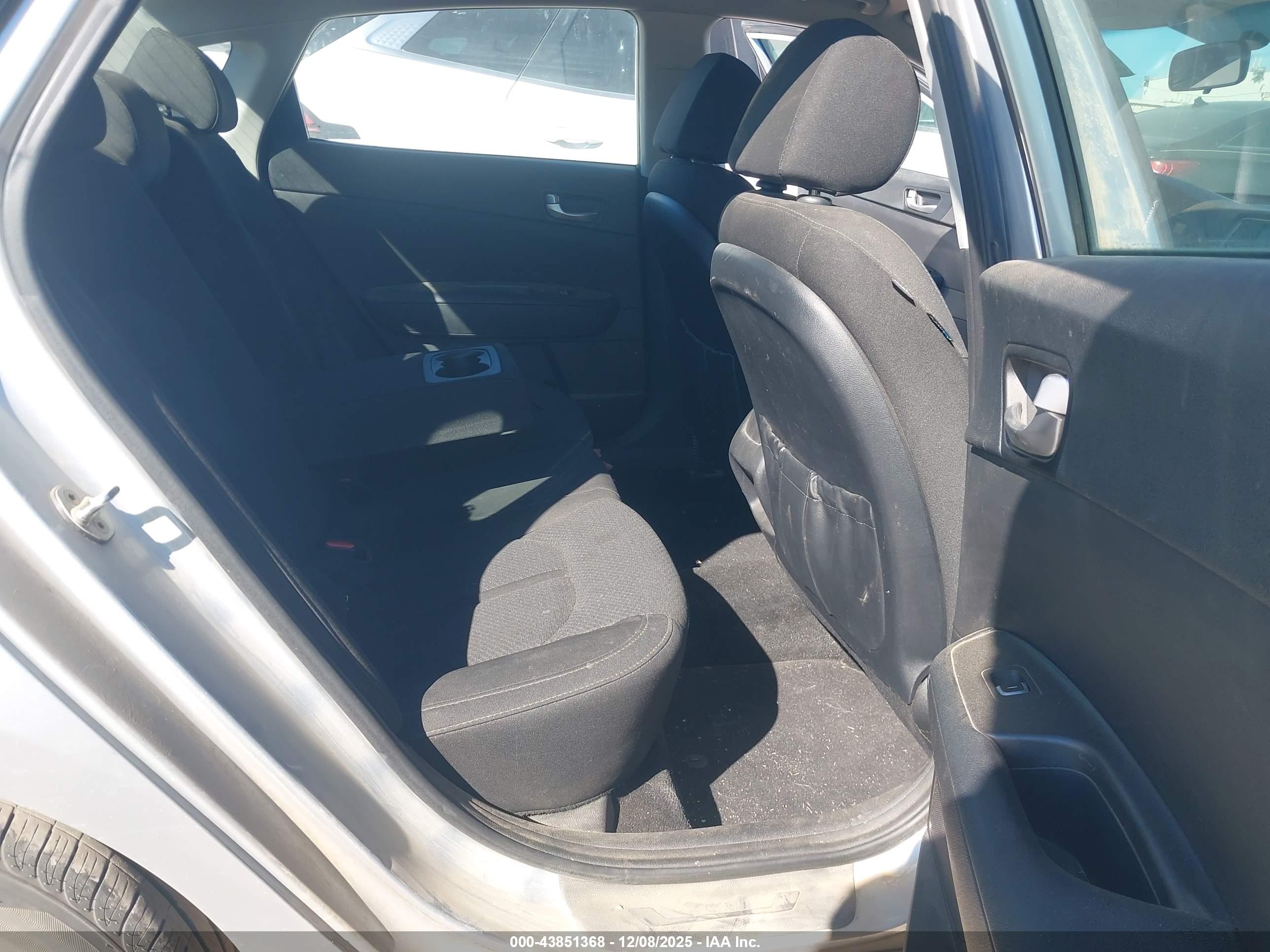 KIA OPTIMA image 8
