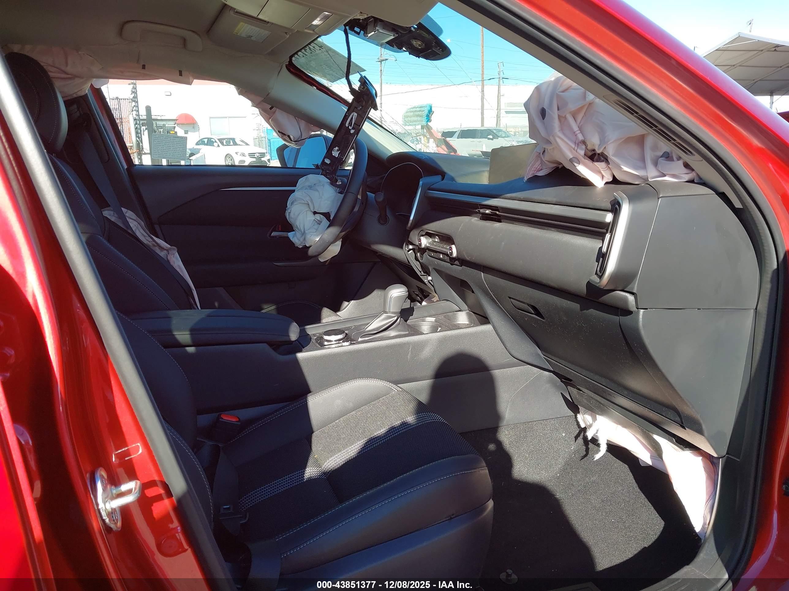 MAZDA CX-50 image 5