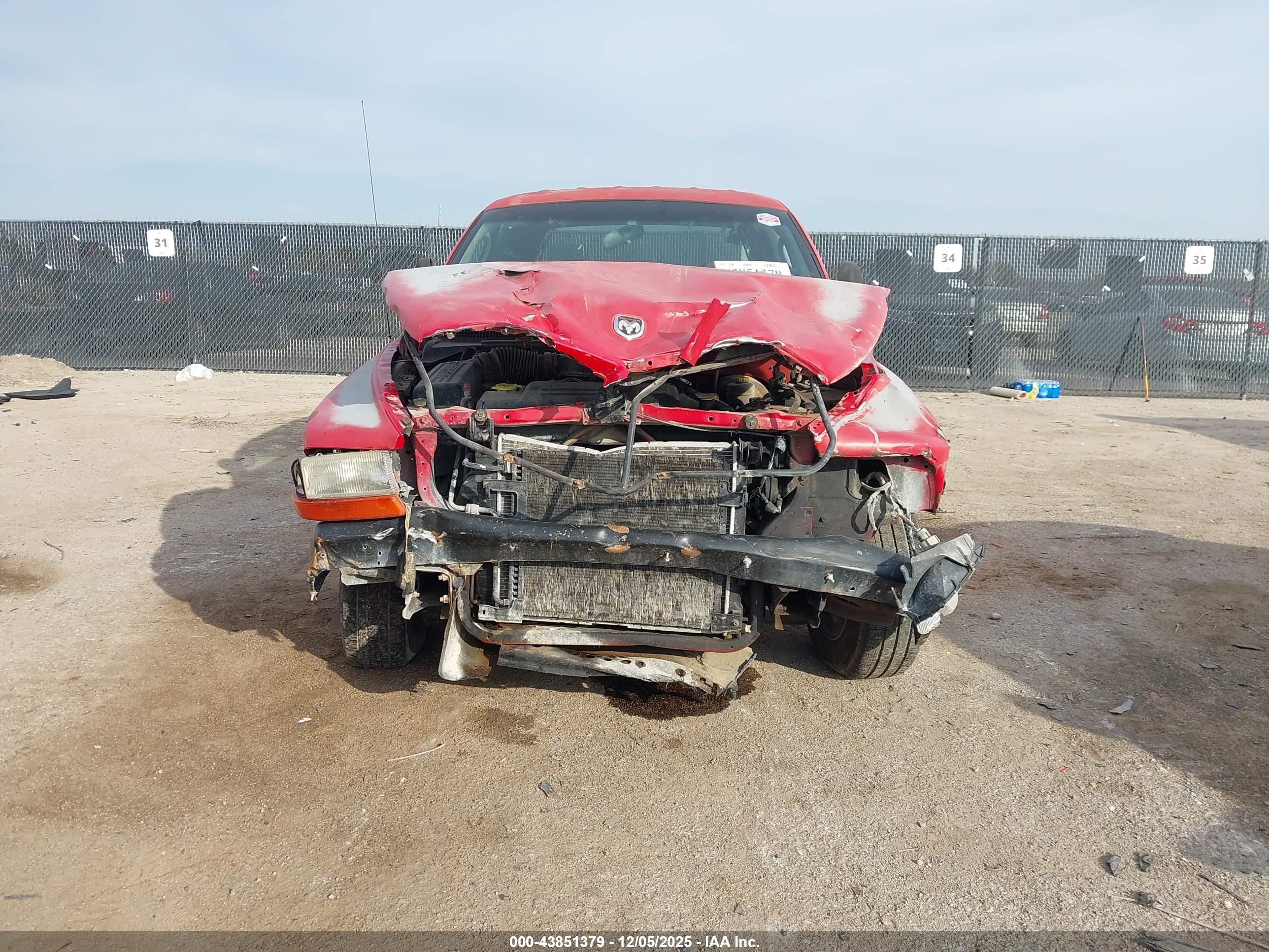 DODGE DAKOTA image 6