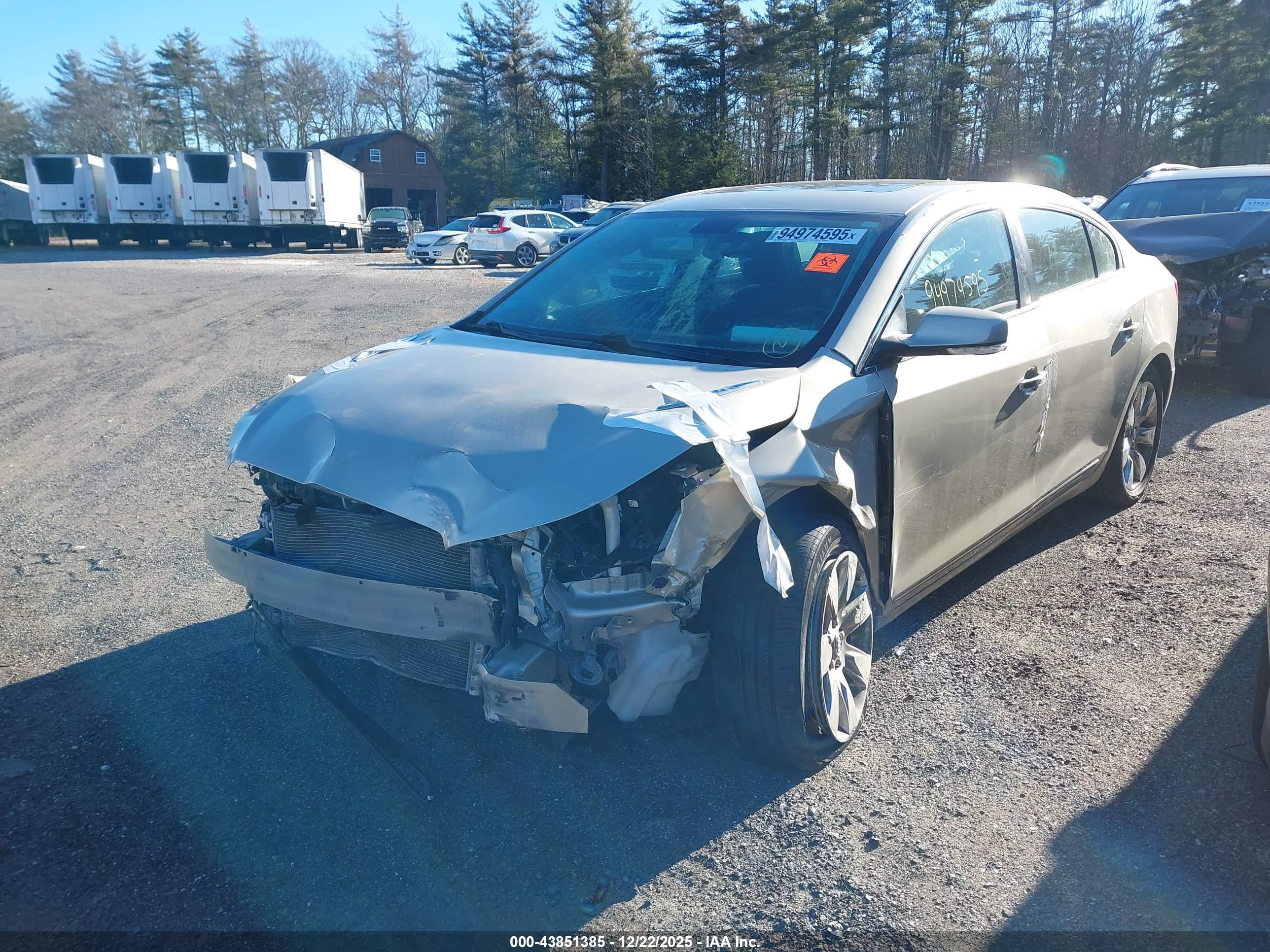 BUICK LACROSSE image 6