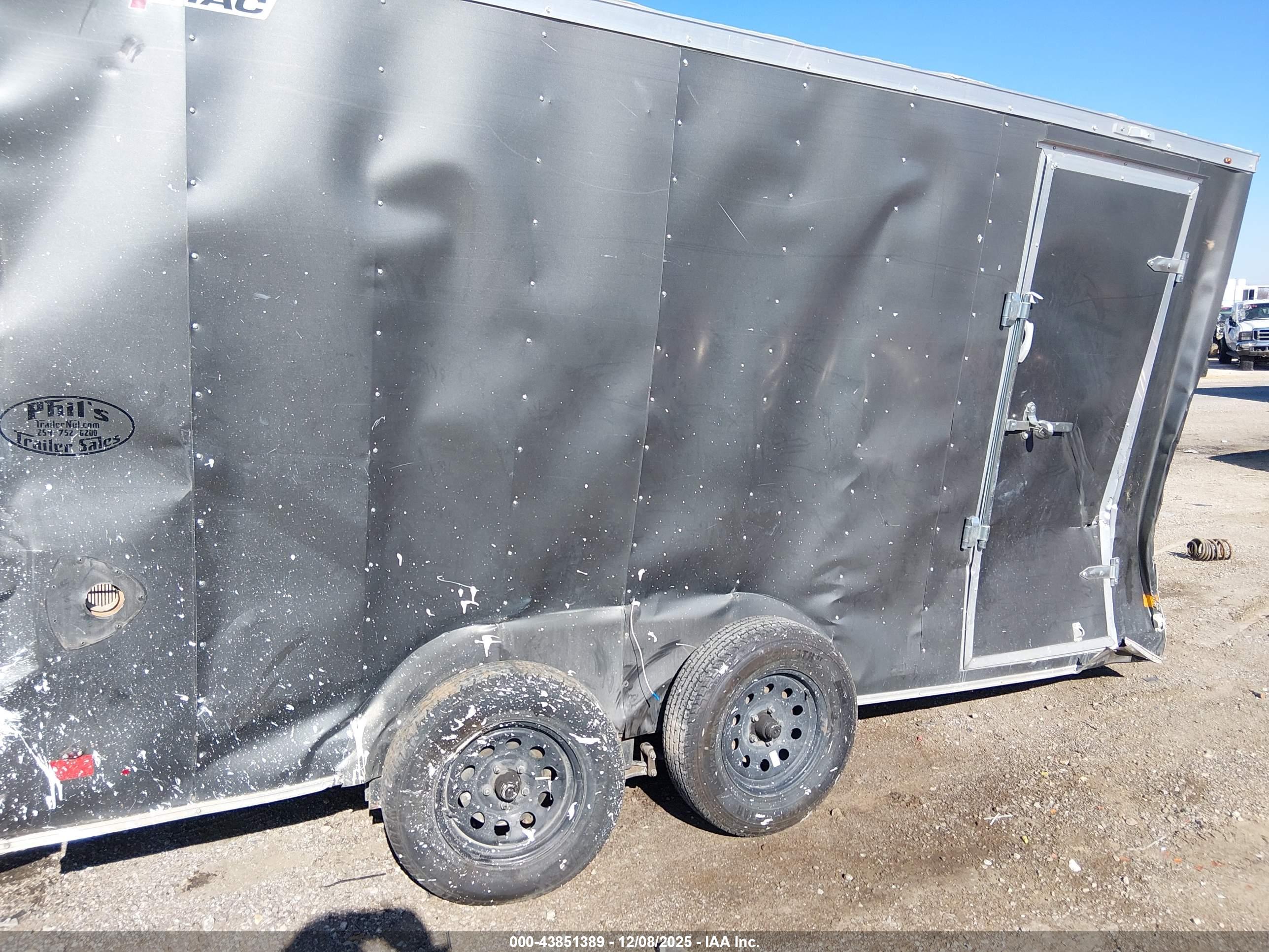 WELLS CARGO image 6